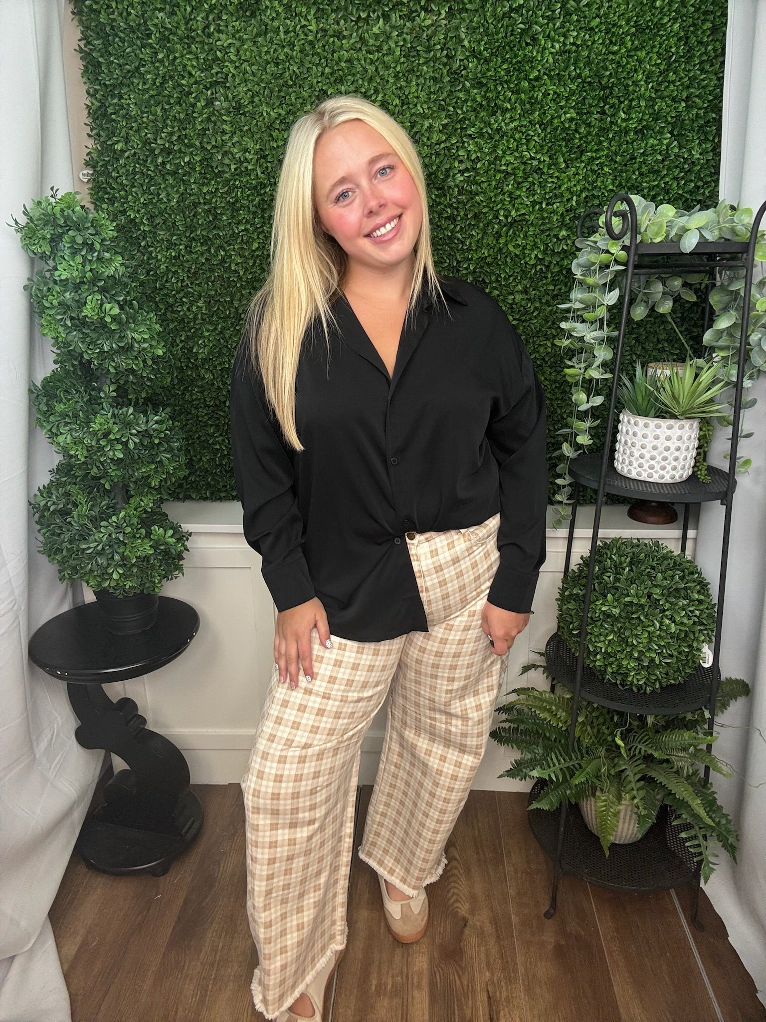 Kathryn Button-Up Top - Black