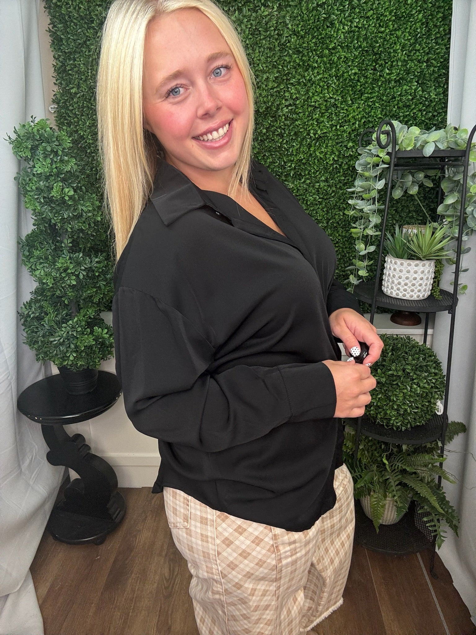 Kathryn Button-Up Top - Black