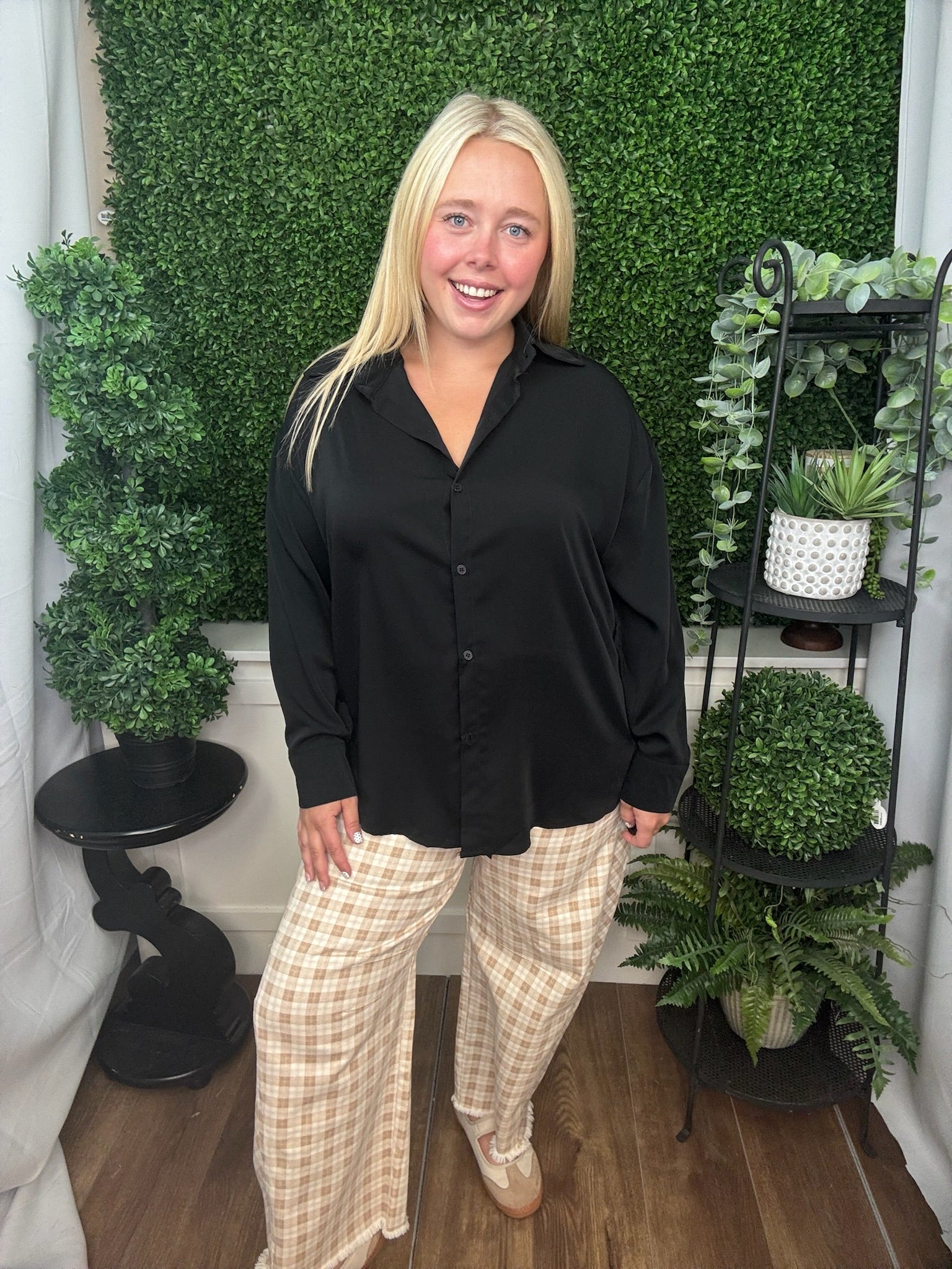 Kathryn Button-Up Top - Black