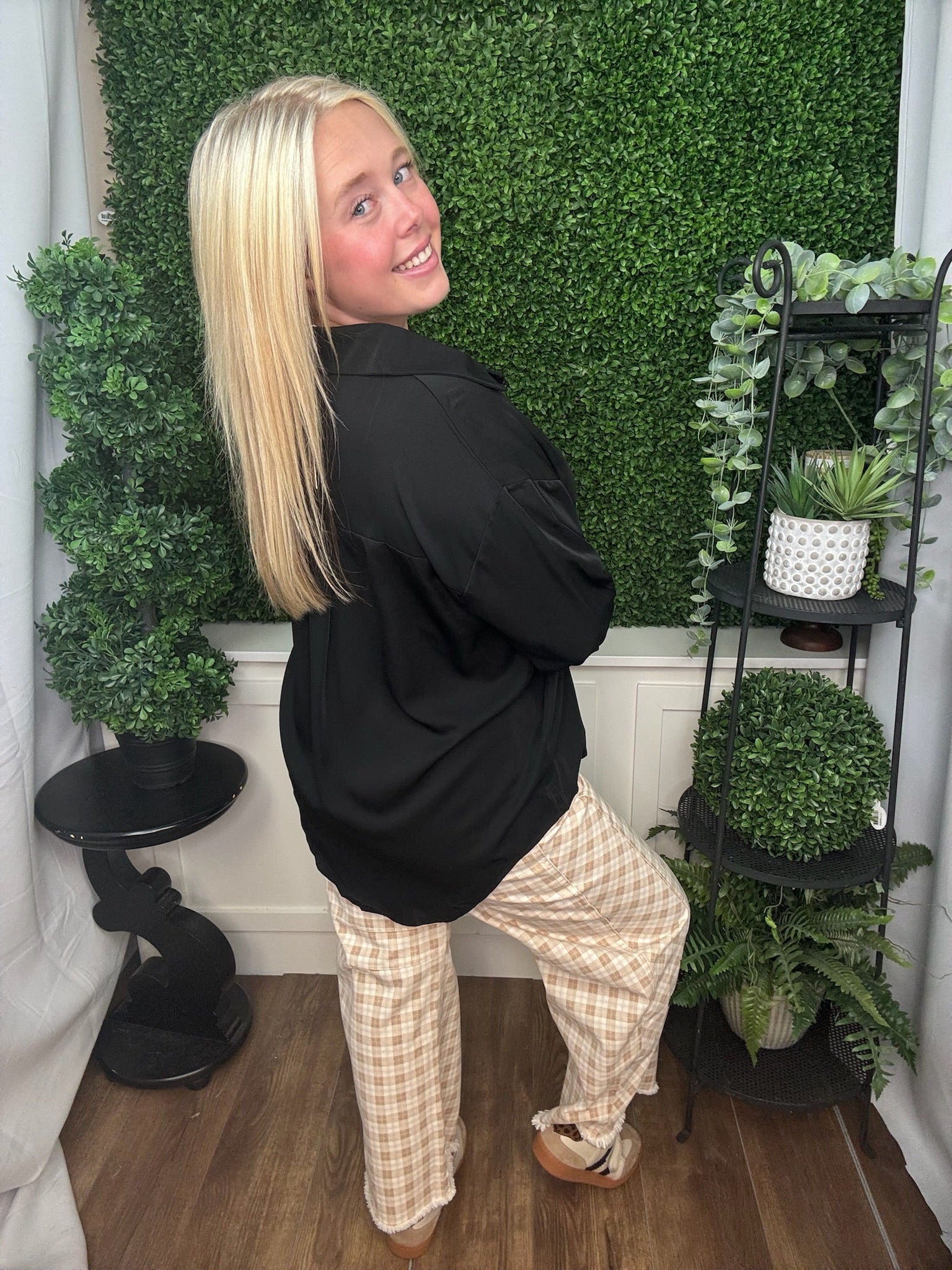 Kathryn Button-Up Top - Black