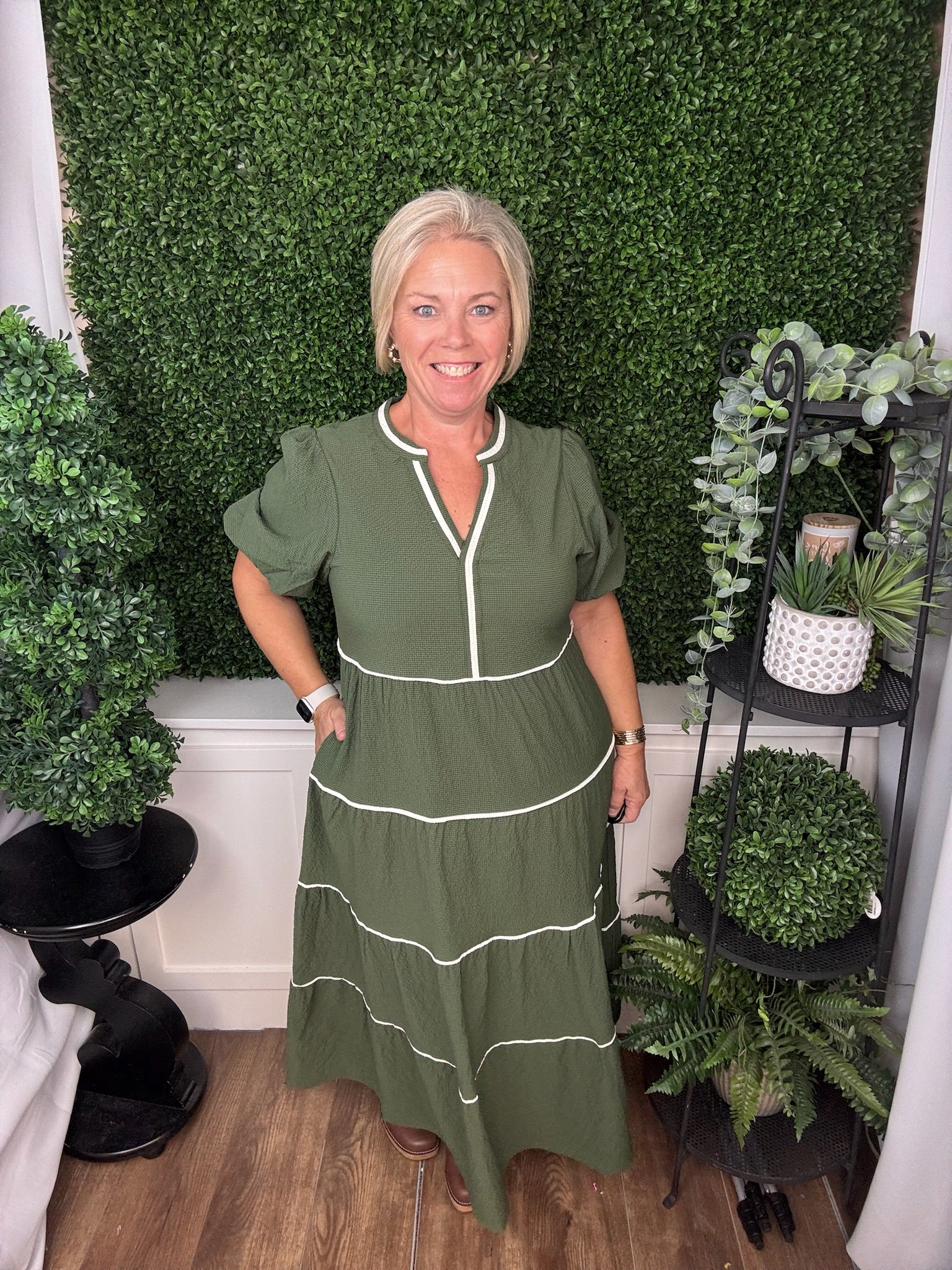 DRESS KINSLEY OLIVE