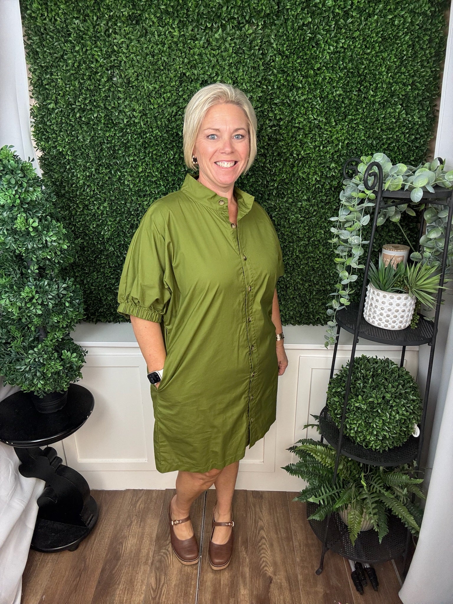 BUTTON FRONT PUFF SLEEVE DRESS - MARTINI OLIVE