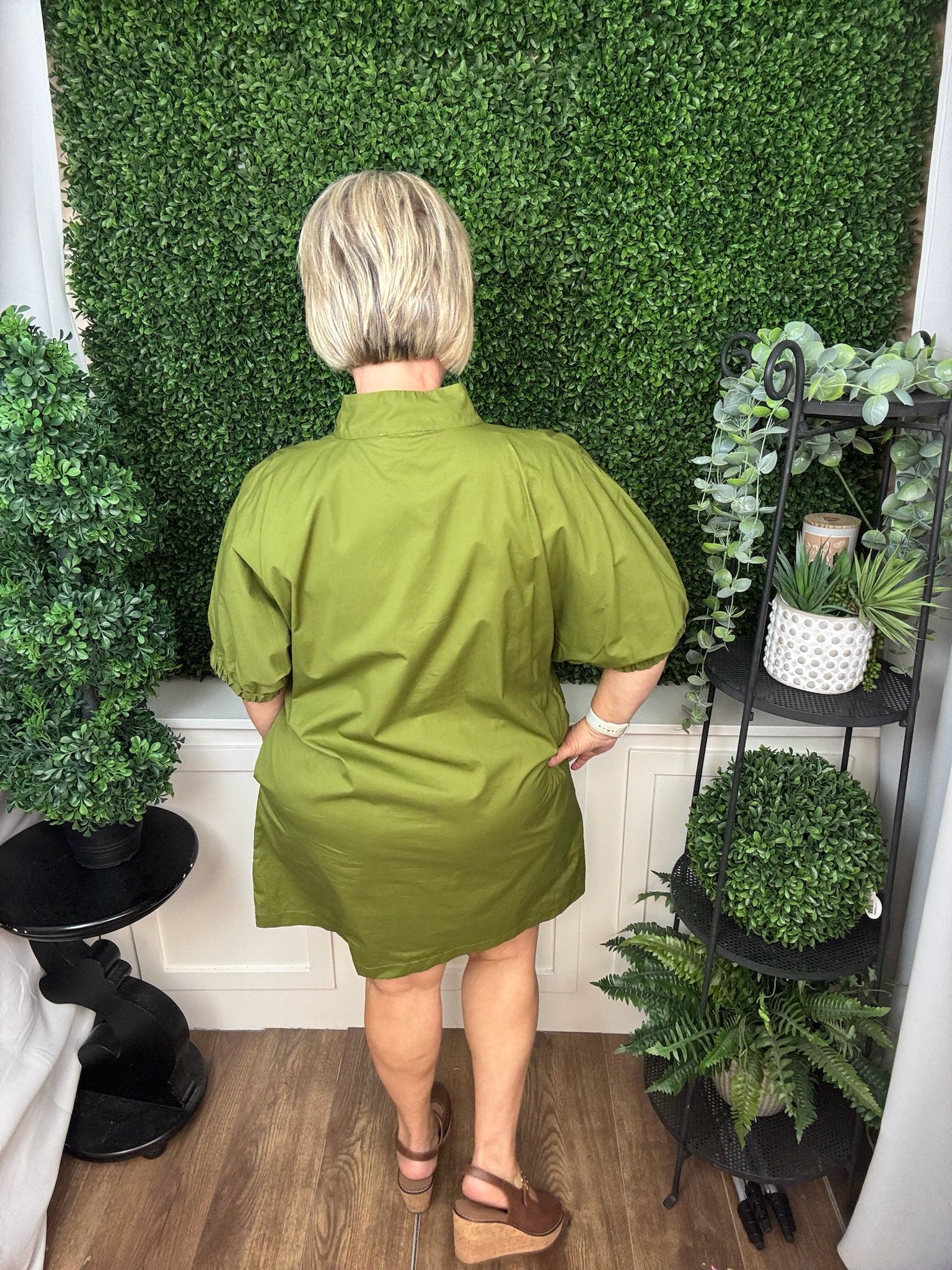 BUTTON FRONT PUFF SLEEVE DRESS - MARTINI OLIVE