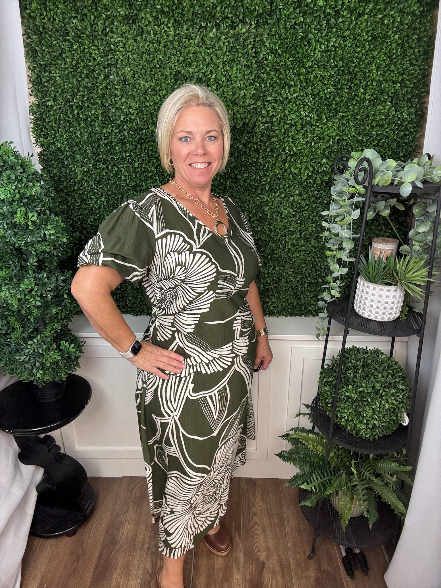 PUFF SLEEVE V-NECK MIDI DRESS - GREEN