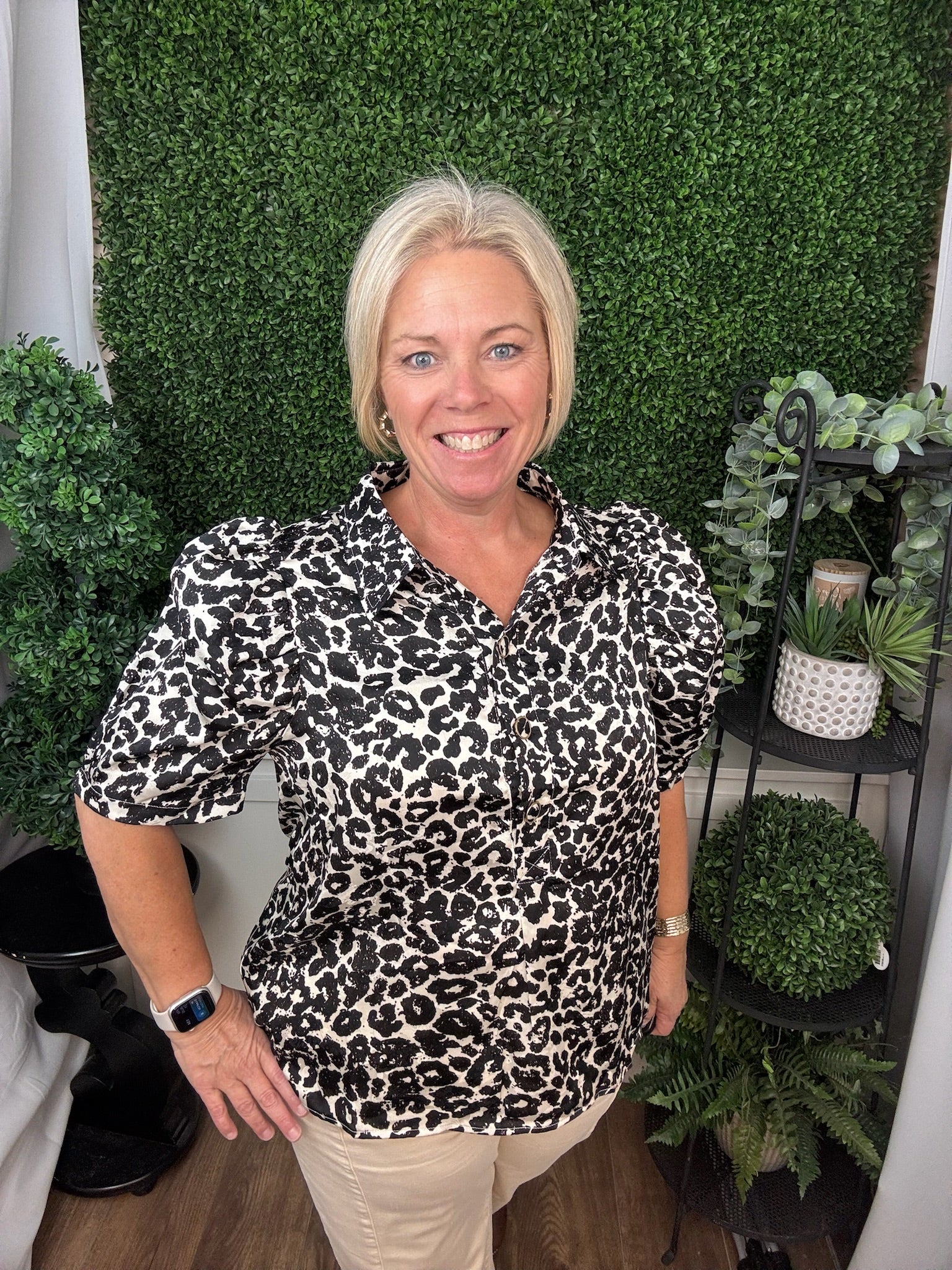 PUFF SLEEVE LEOPARD PRINT TOP - ECRU