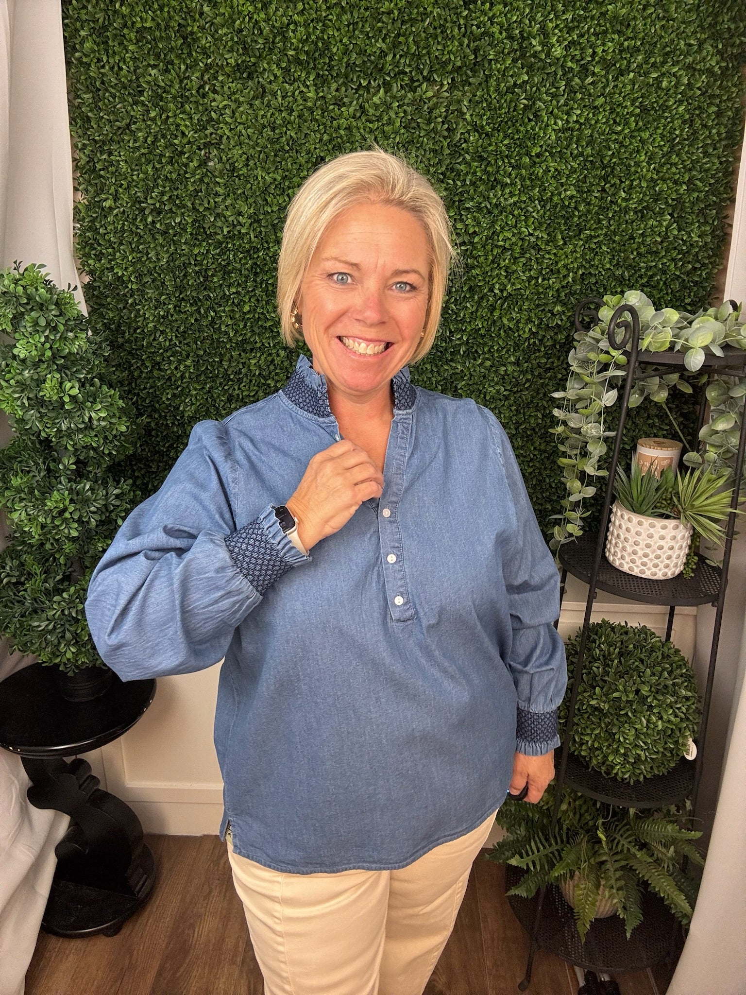 TOP KIMBERLY CHAMBRAY