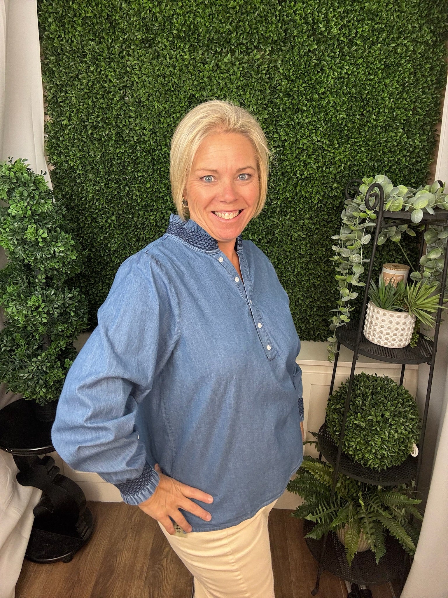 TOP KIMBERLY CHAMBRAY