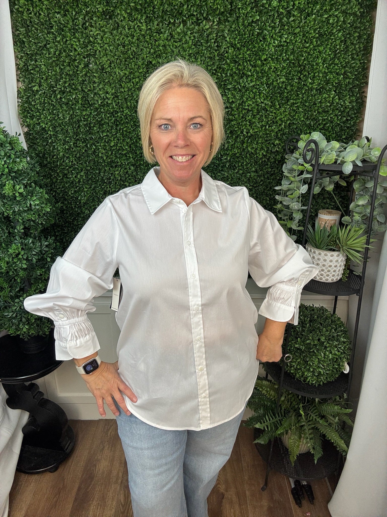 ADJUSTABLE SLEEVE BUTTON FRONT WOVEN TOP - WHITE