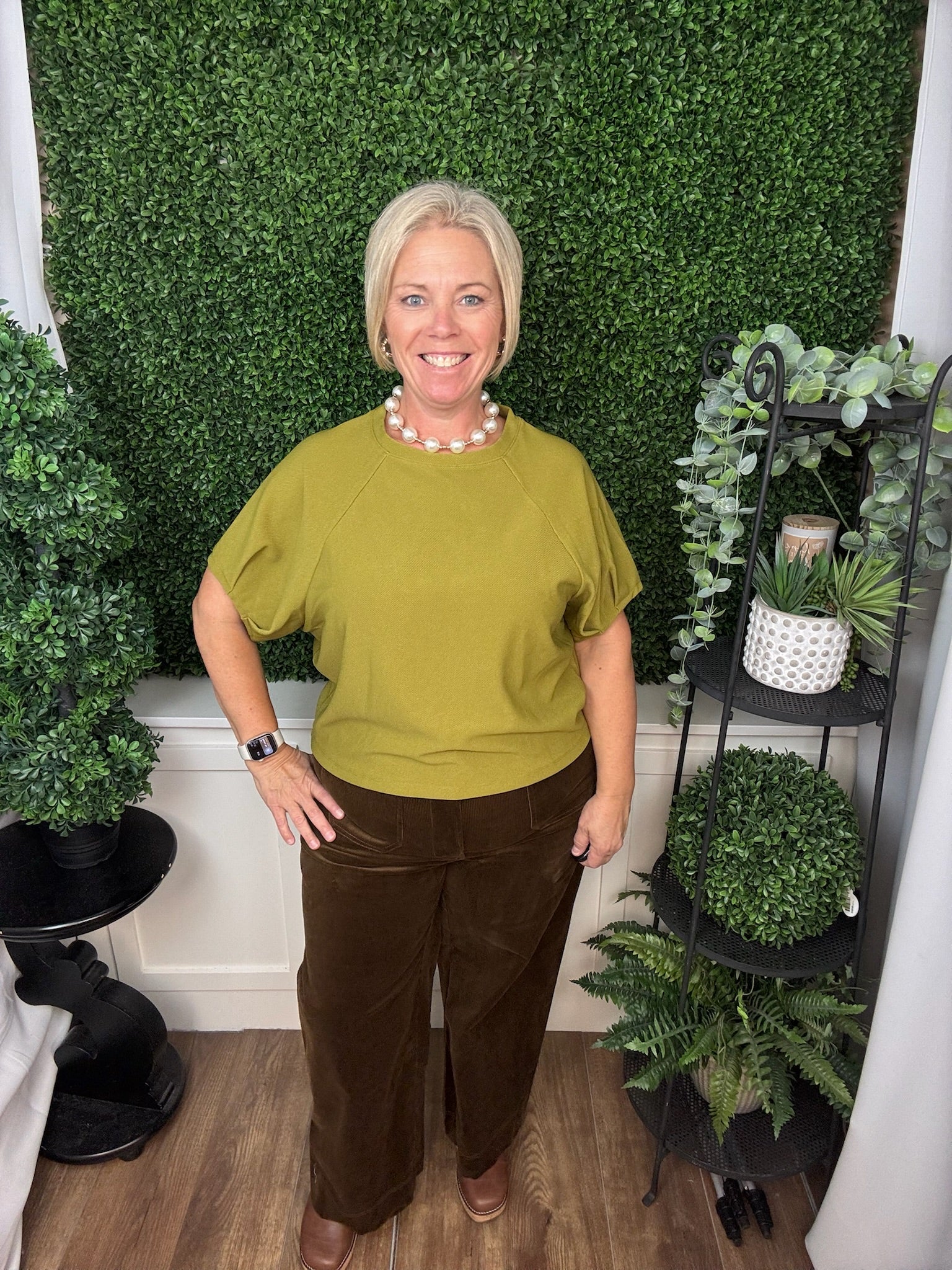 ROUND NECK PUFF SHORT SLEEVE PULLOVER TOP - LIGHT OLIVE