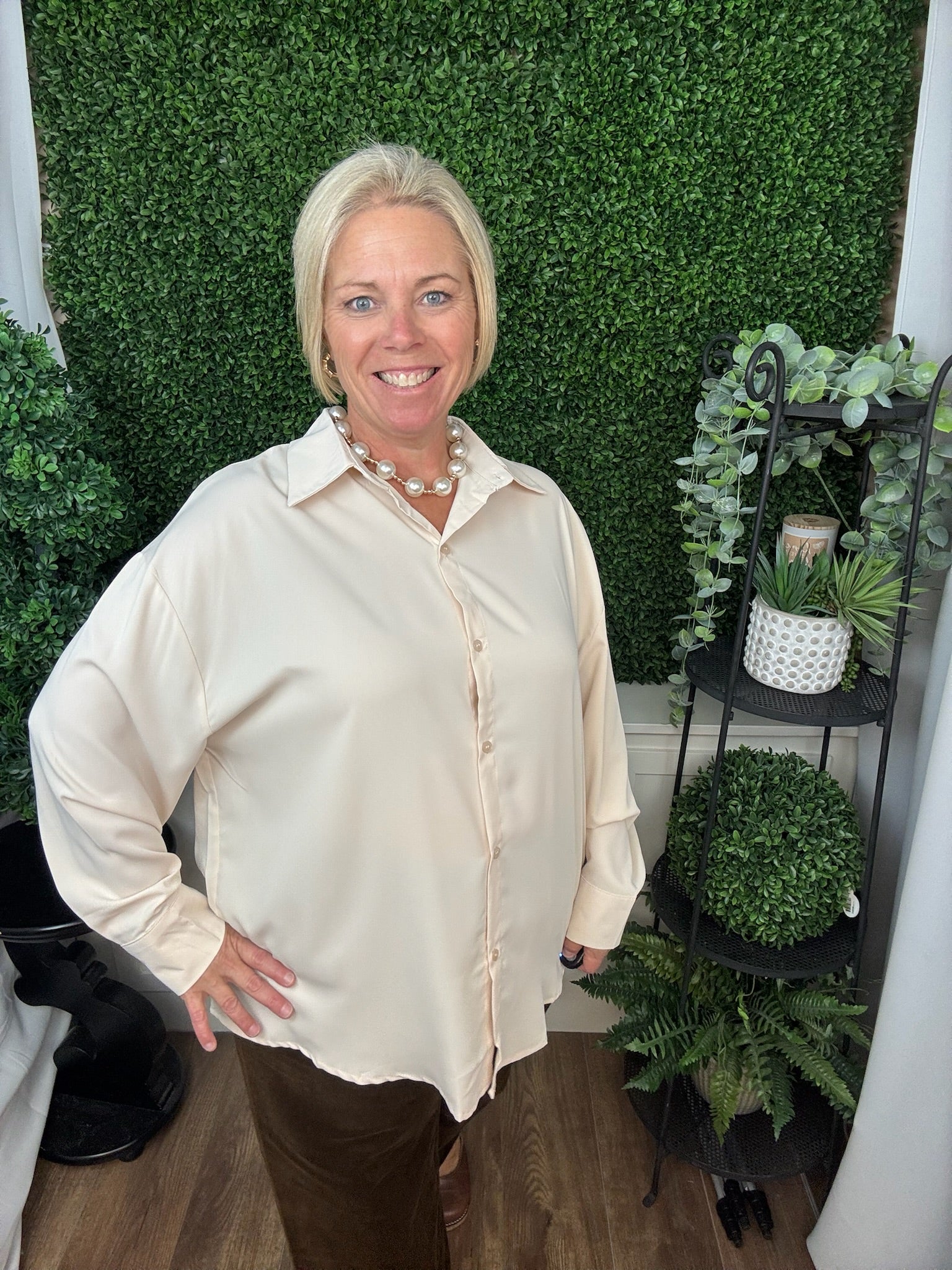 Kathryn Classic Button-Up - Ivory