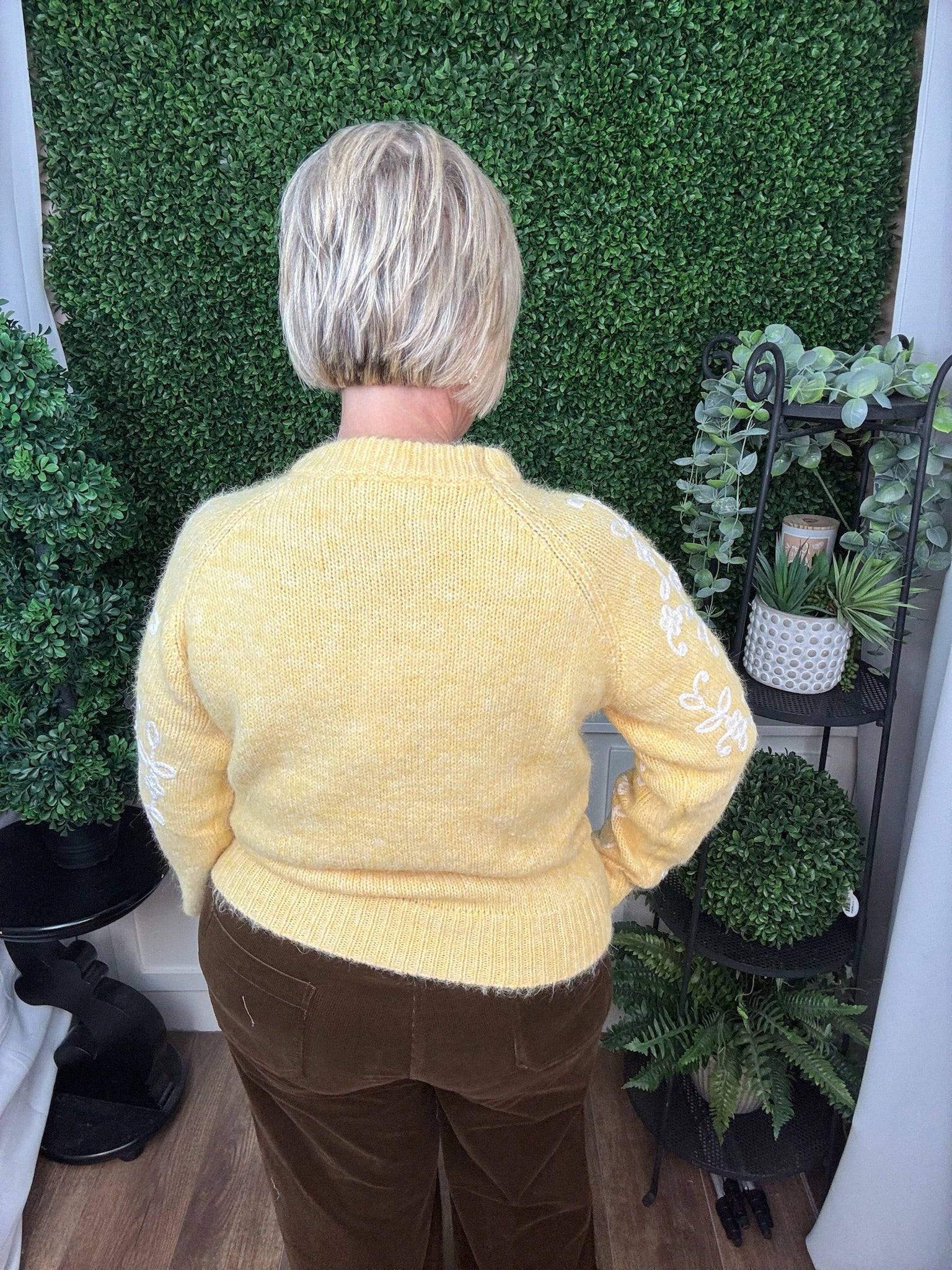 YELLOW KNIT SWEATER WITH FLORAL EMBROIDERY - LEMON