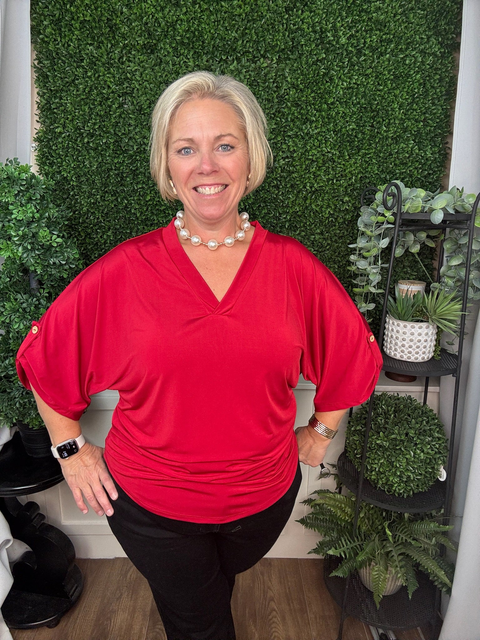 LONGSLEEVE V-NECK TOP - RED
