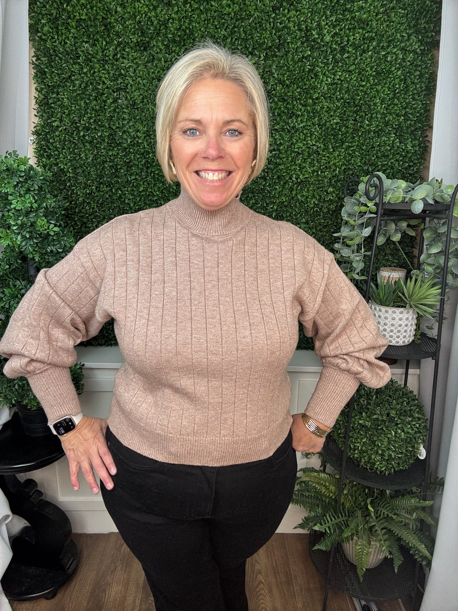 LONG SLEEVE MOCK NECK SWEATER TOP - LT. MOCHA