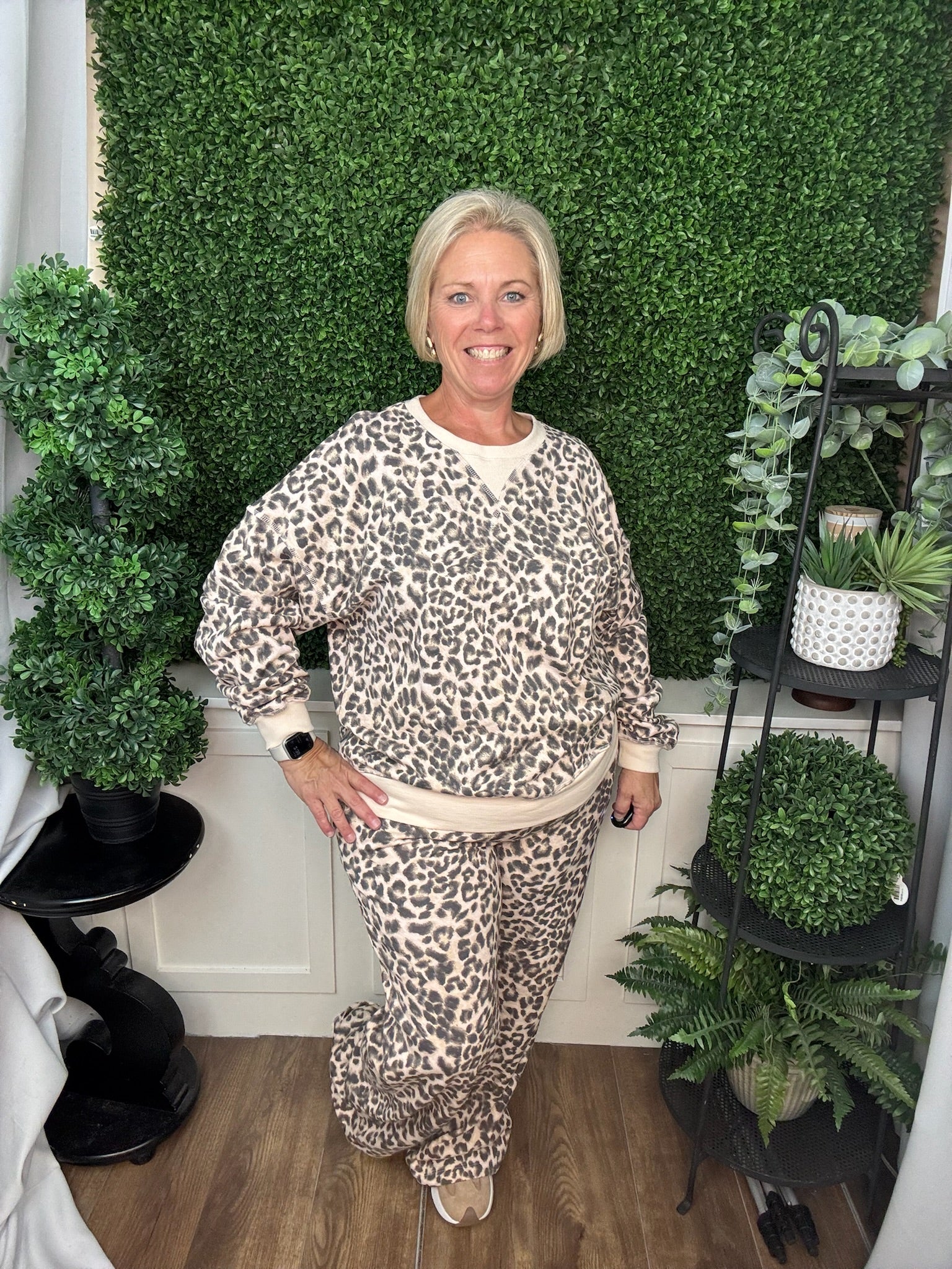 LEOPARD PRINT PULLOVER AND PANTS SET - CREAM