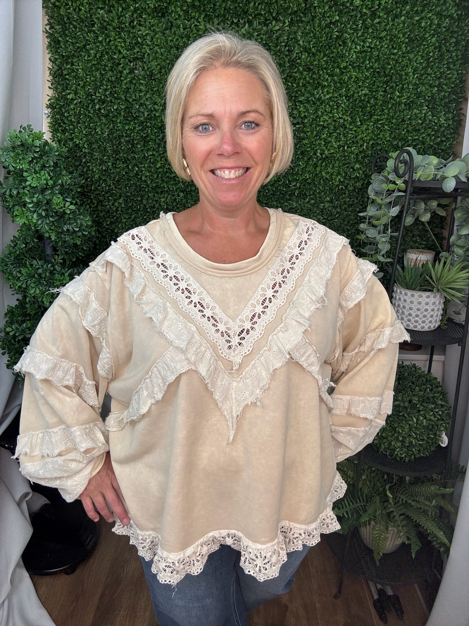 LACE TRIMMED RUFFLE DETAIL TOP - NUDE BEIGE