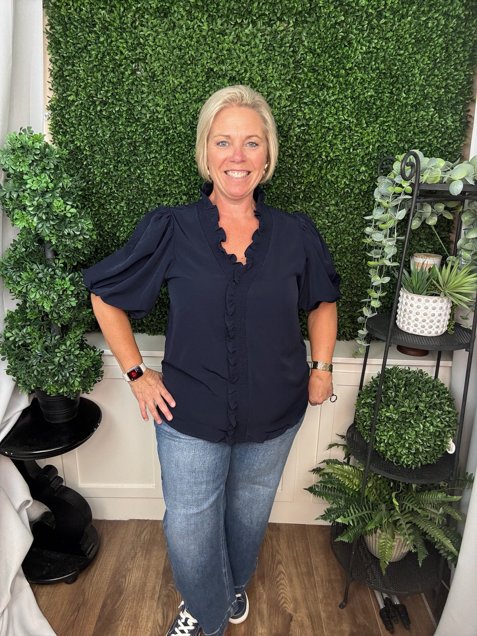 SHORT BUBBLE SLEEVE SMOCKED NECK TOP - NAVY/ OLIVE