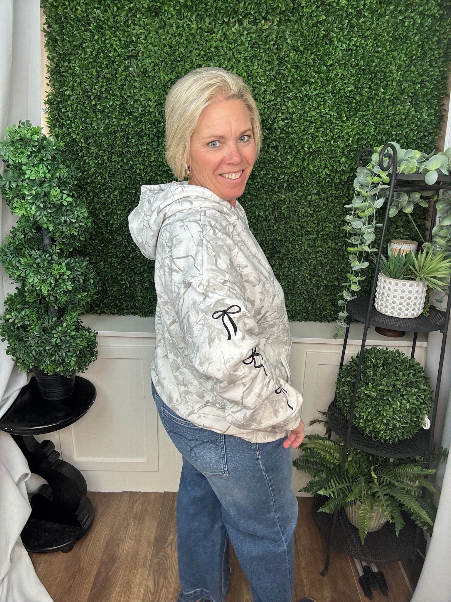 ALICE HOODIE - WHITE CAMO