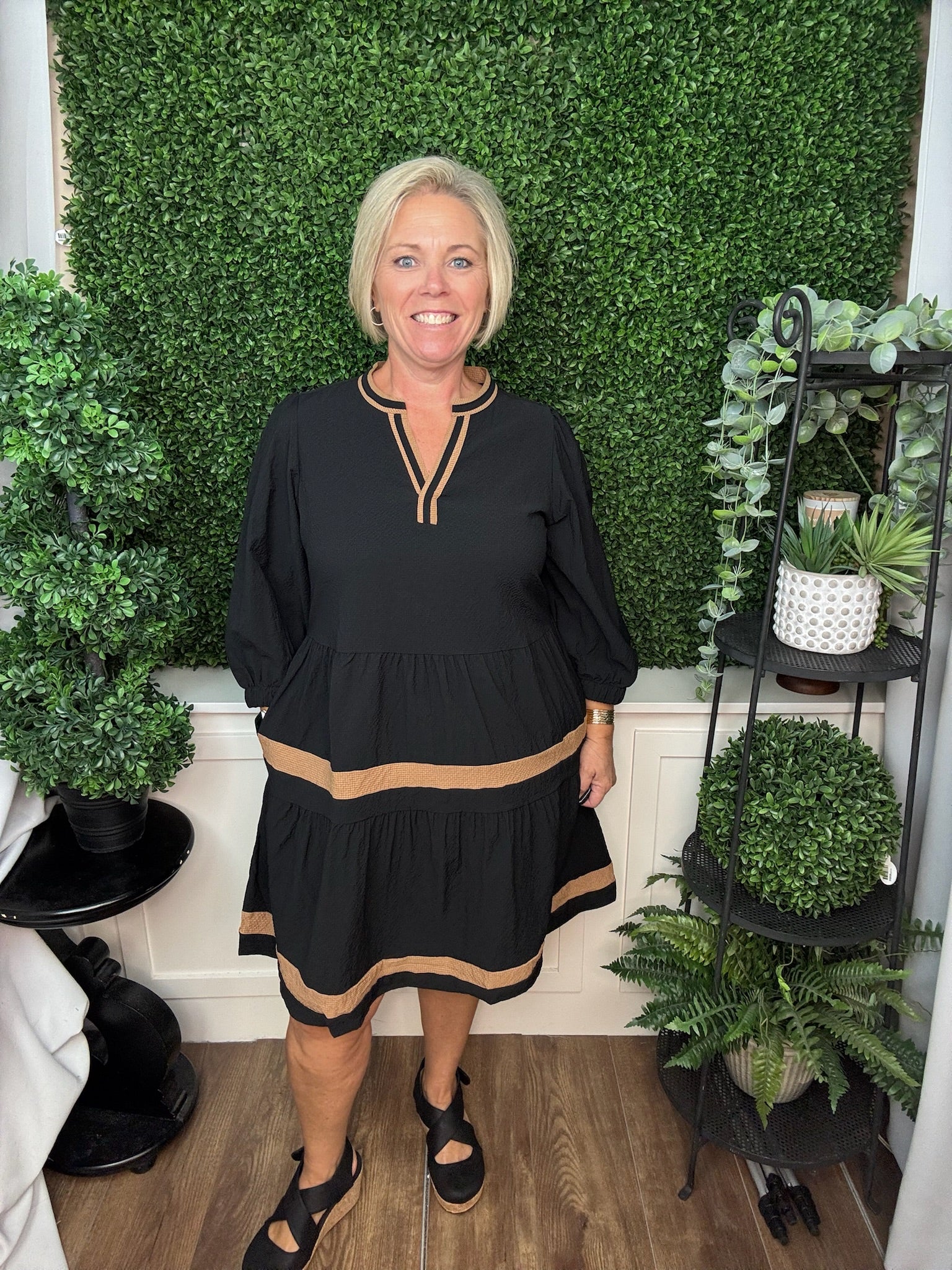 DRESS COOPER - BLACK/TAN