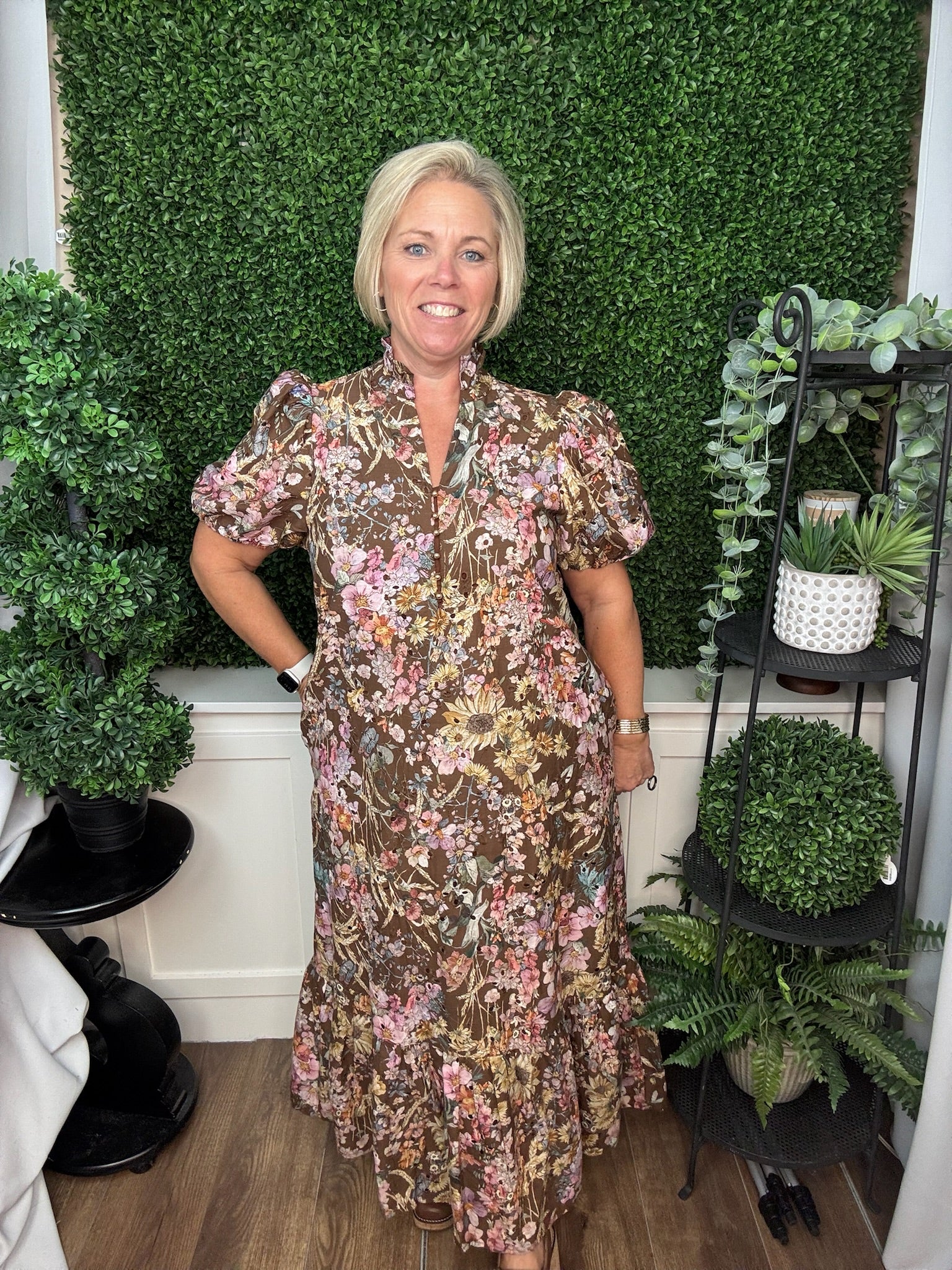 FLORAL PRINT COLLARED PUFF SLEEVE BUTTON FRONT MIDI DRESS - BROWN