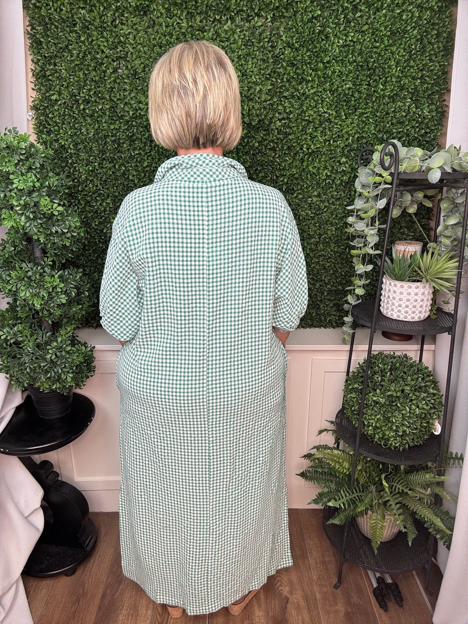 GINGHAM SHORT SLEEVE MAXI DRESS - KELLY GREEN