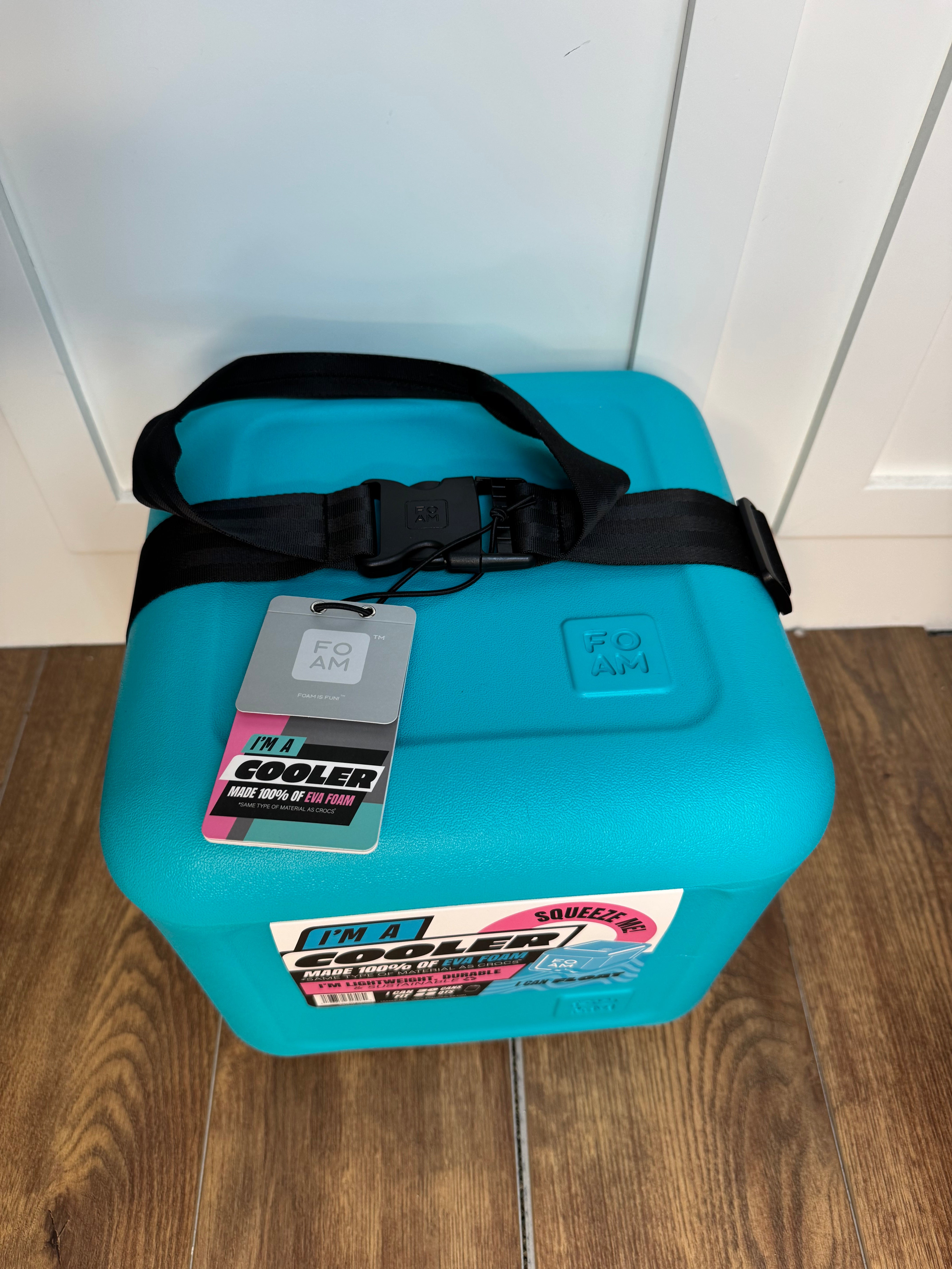 FOAM COOLER - CYAN BLUE