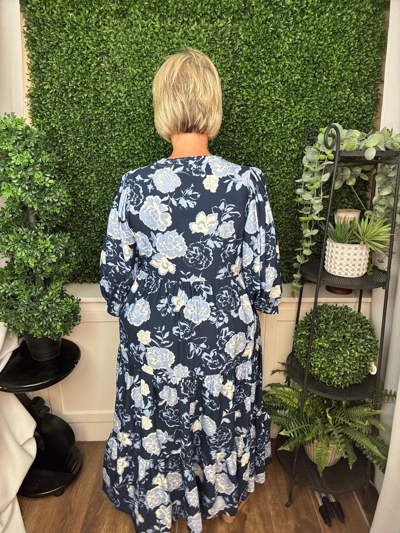 FLORAL PRINT TIE NECK PUFF SLEEVE TIERED MIDI DRESS - NAVY