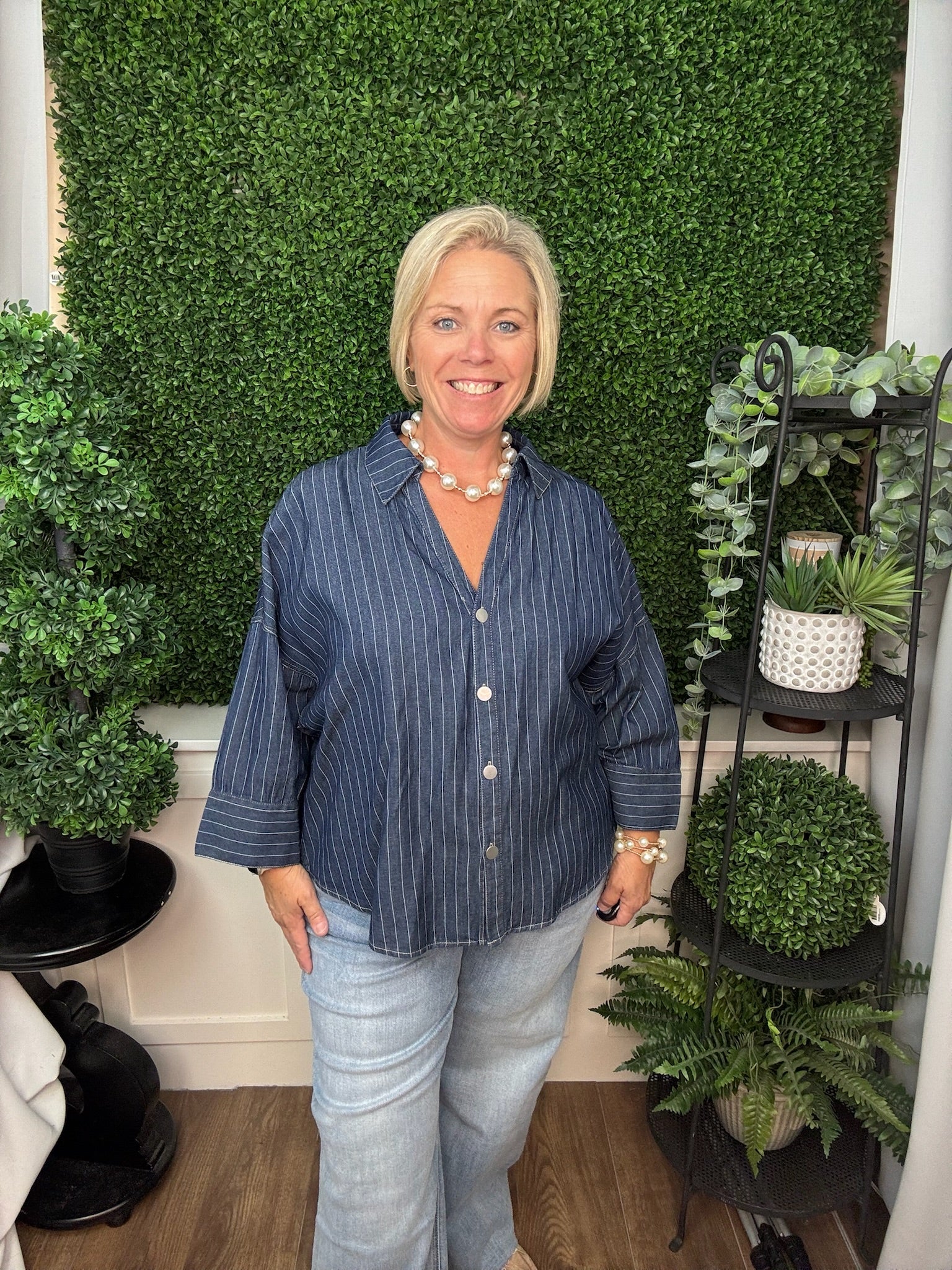 STRIPED BUTTON DOWN BACK PLEAT BLOUSE - DARK DENIM