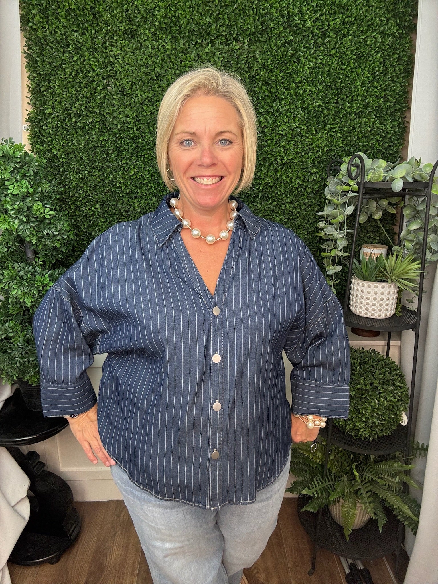 STRIPED BUTTON DOWN BACK PLEAT BLOUSE - DARK DENIM