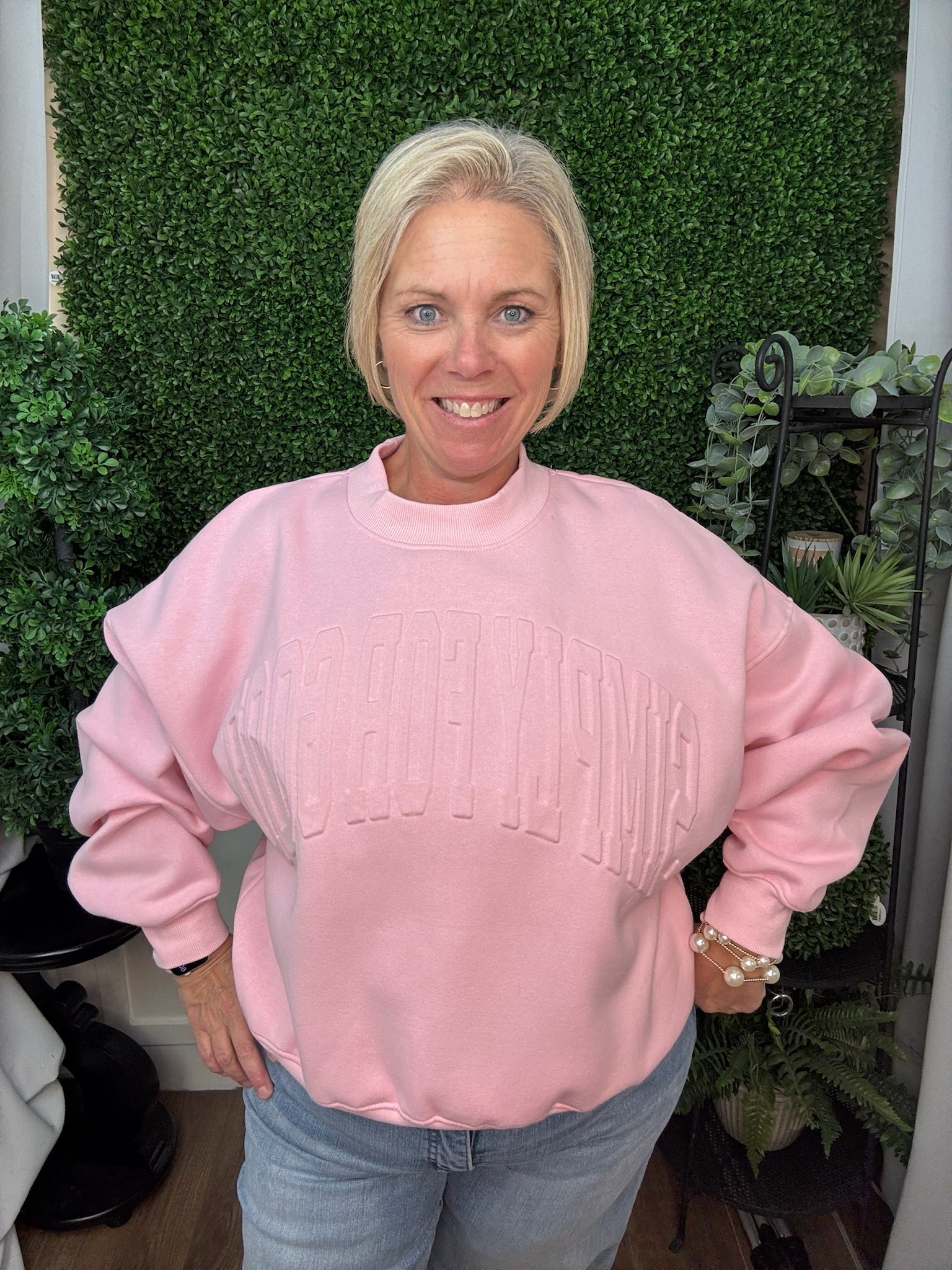 EMBROIDERED CREWNECK - PINK