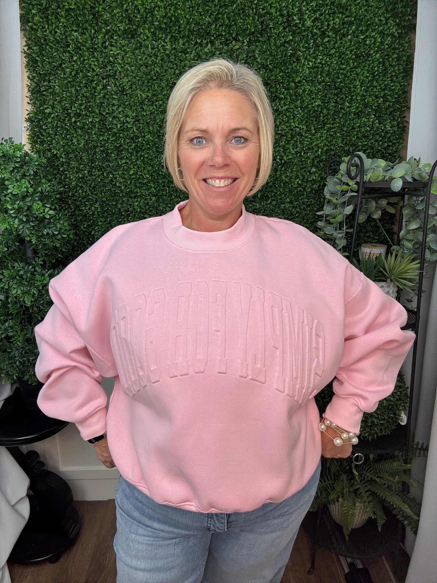 EMBROIDERED CREWNECK - PINK