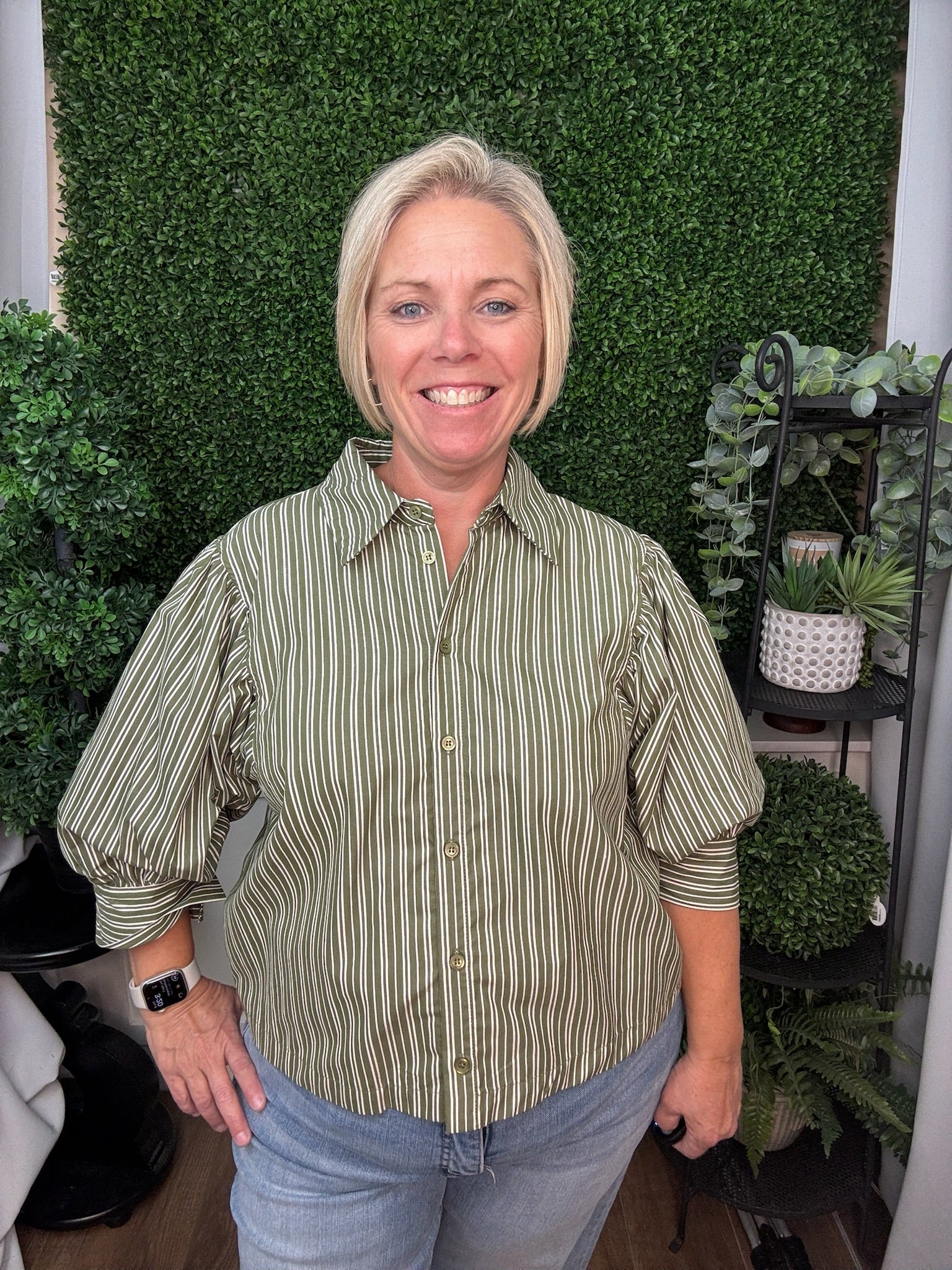 STRIPED BUTTON DOWN CROPPED SHIRT - DRY HERB