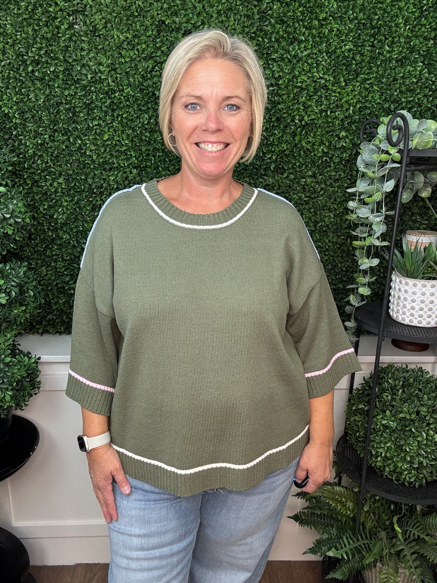 1/2 SLEEVE CONTRAST LINED SWEATER - OLIVE