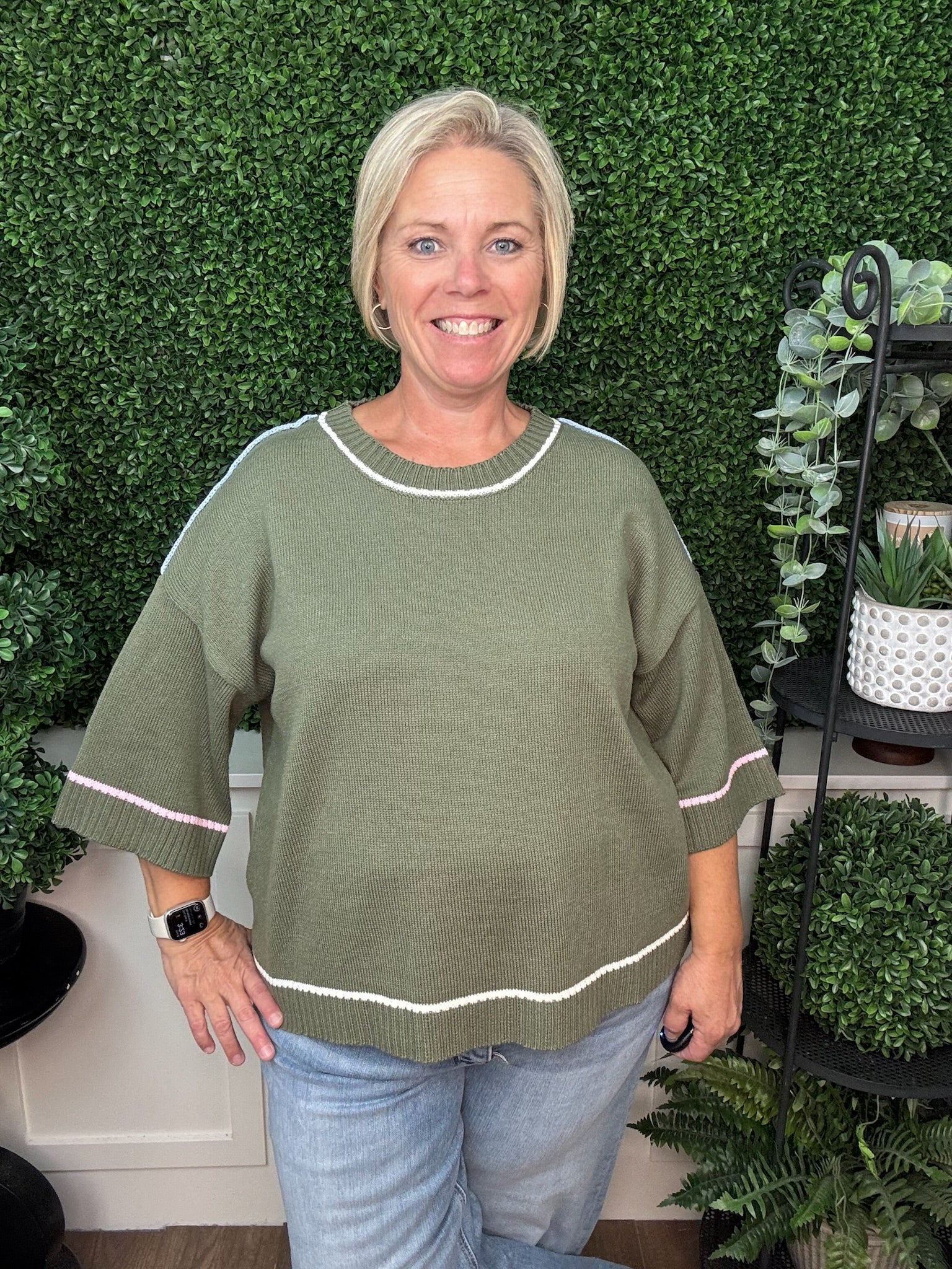 1/2 SLEEVE CONTRAST LINED SWEATER - OLIVE