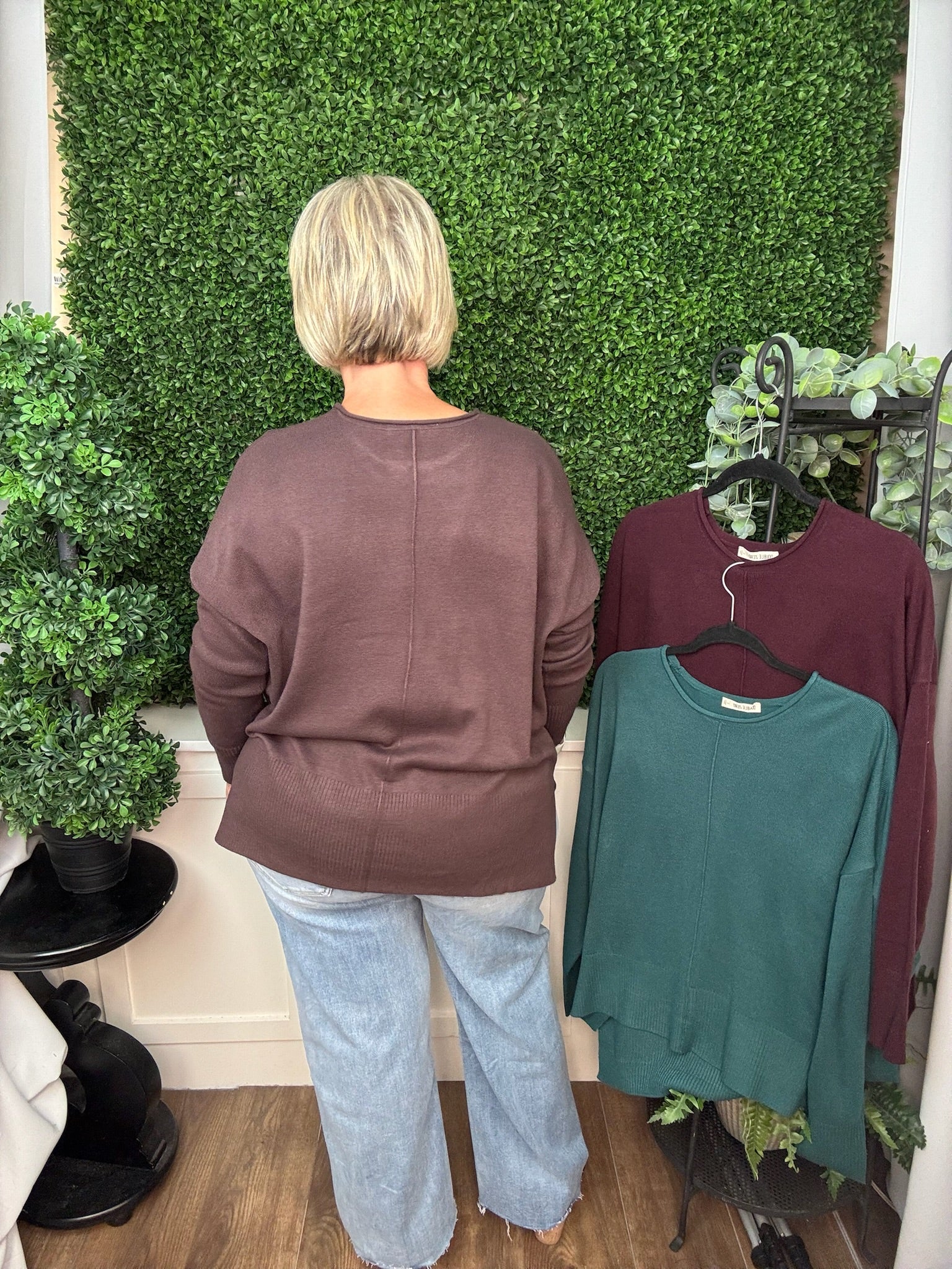 CLASSIC CREW NECK LONG SLEEVE KNIT SWEATER - COCOA/DARK CHERRY/DARK TEAL
