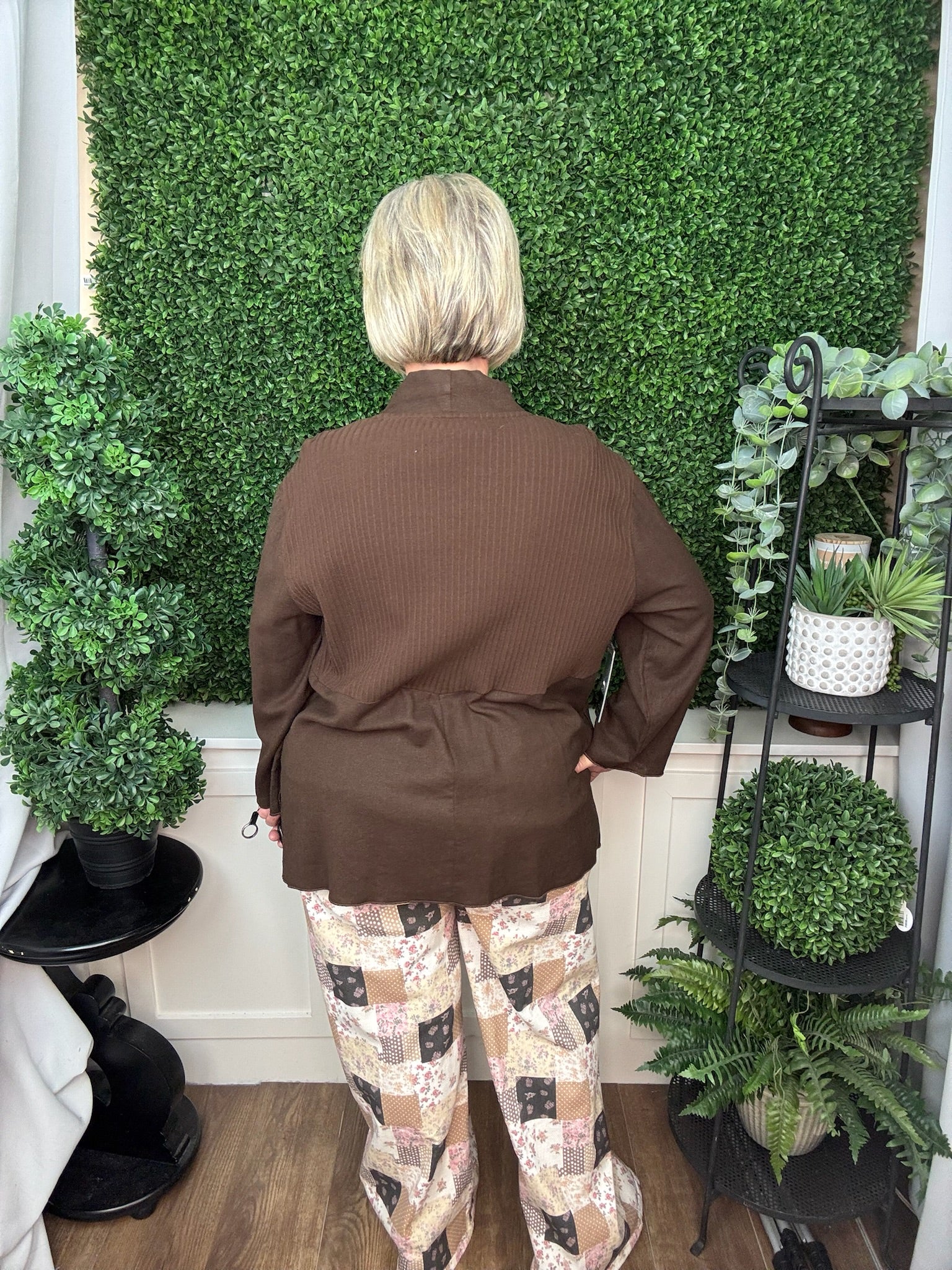 WOVEN OPEN FRONT JACKET WITH SINGLE BUTTON 3/4 SLEEVES - CHOCOLATE