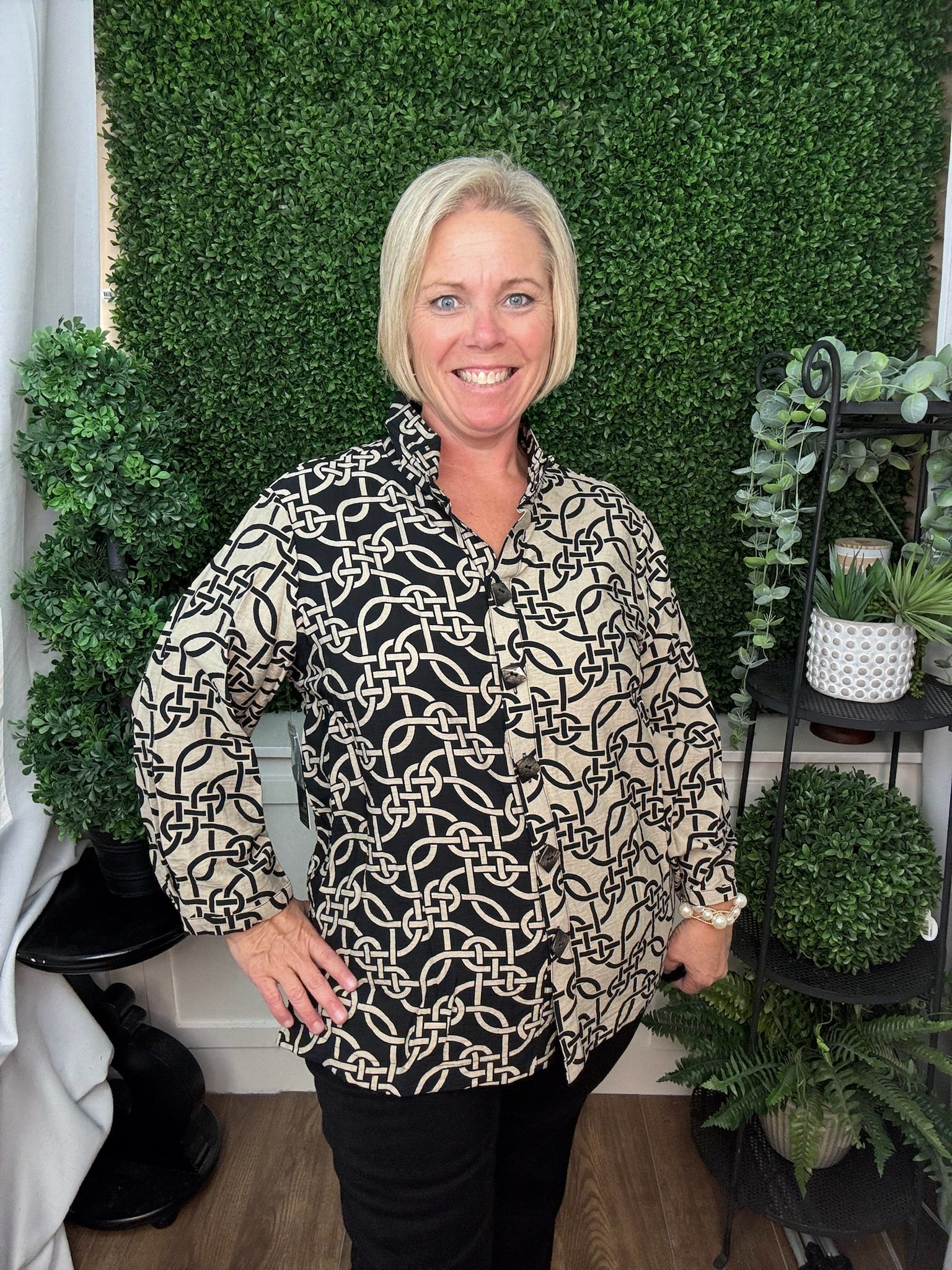 WOVEN BUTTON FRONT 3/4 SLEEVE TOP - LINEN MULTI
