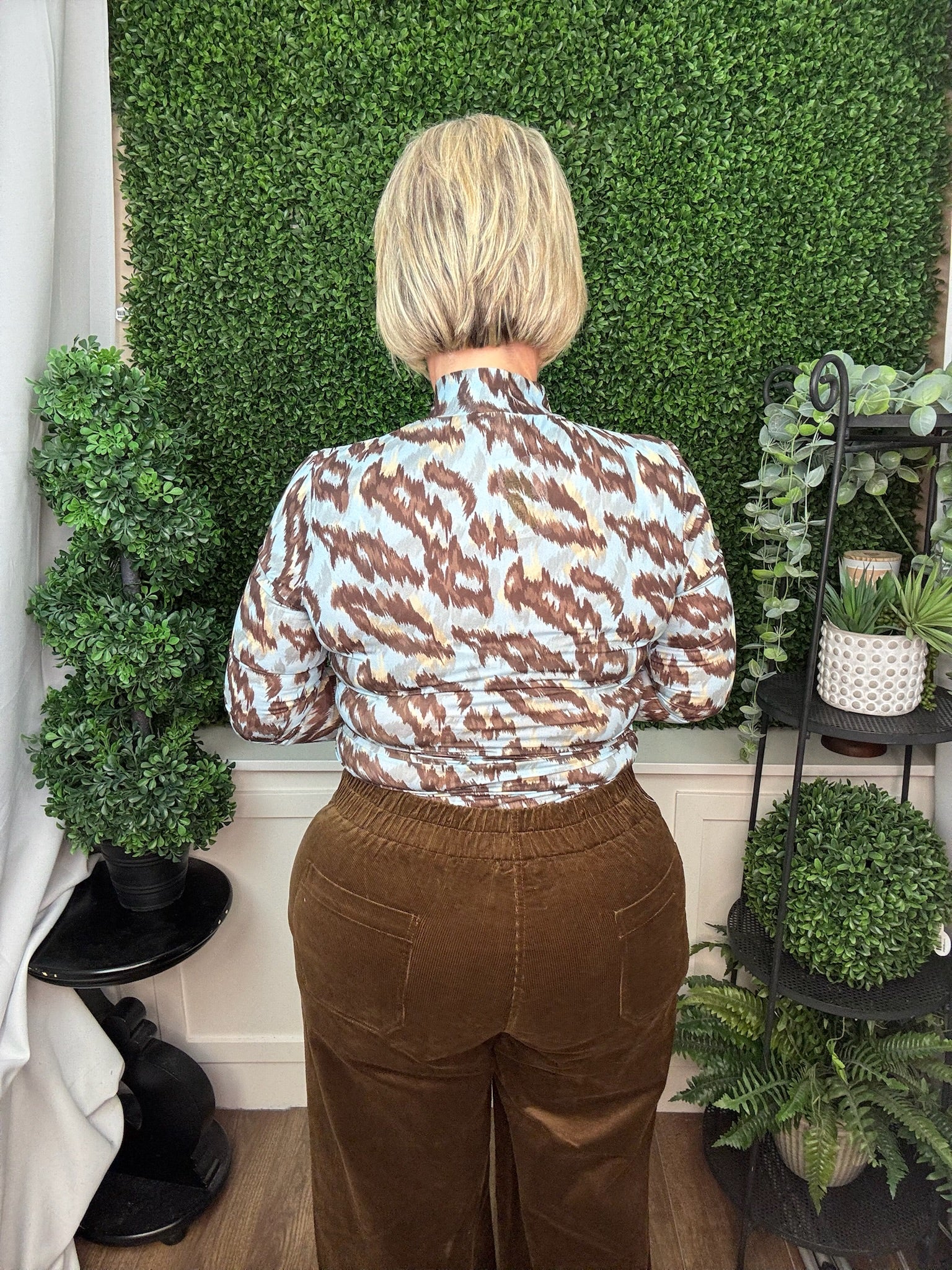 LONG-SLEEVE ANIMAL PRINT MESH TOP - DENIM/BROWN