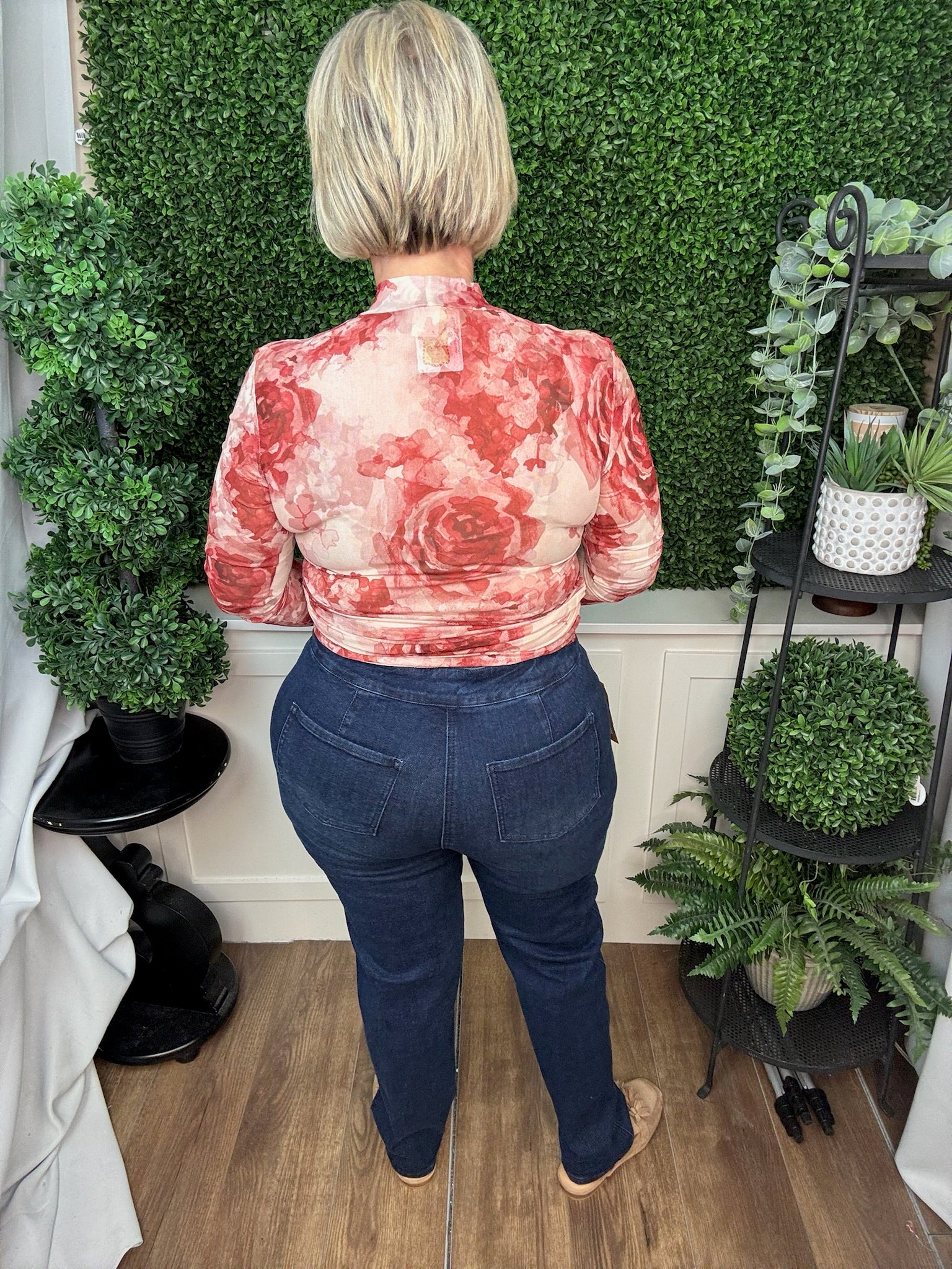 LONG-SLEEVE FLORAL MESH TOP - CREAM/RED