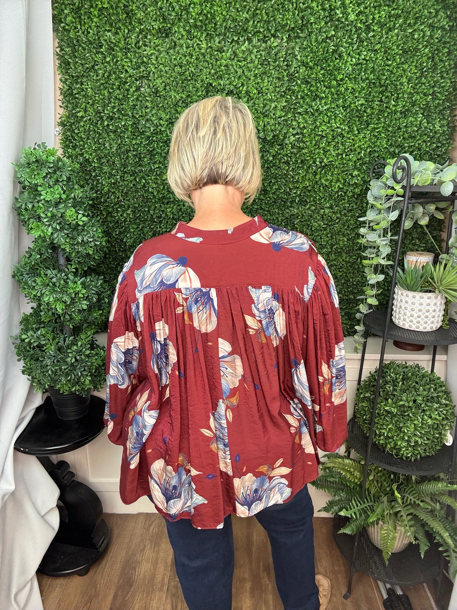 FLORAL VOLUMINOUS BUTTON DOWN BLOUSE - BURGUNDY