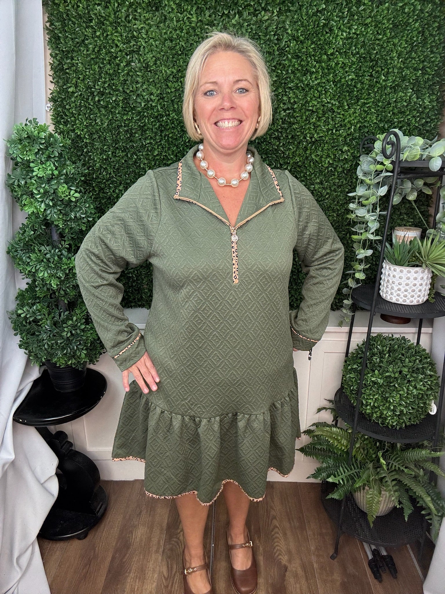 DRESS ADRIANA - OLIVE