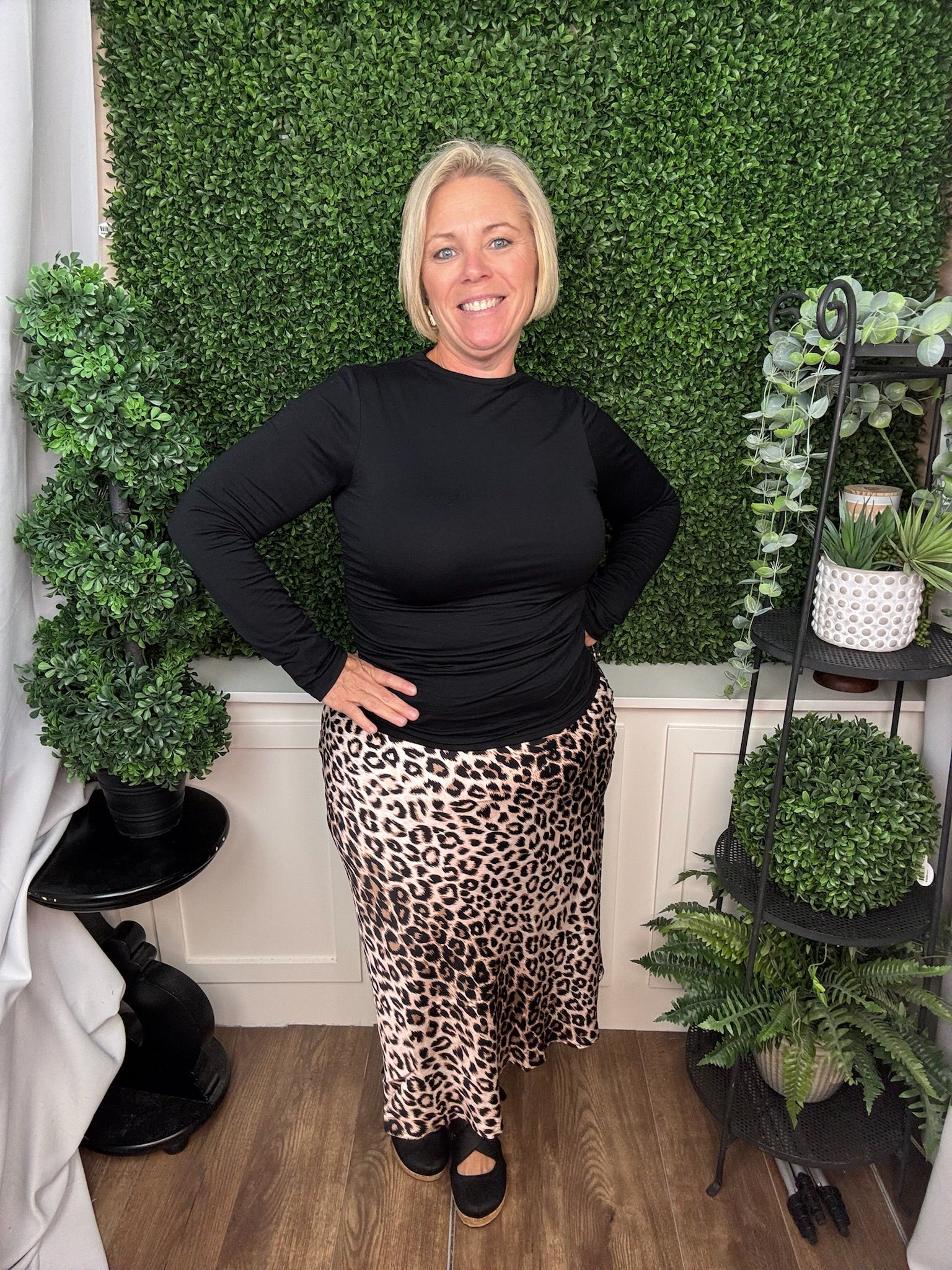 SATIN LEOPARD PRINT A LINE MIDL SKIRT WITH WAIST ELASTIC - MOCHA