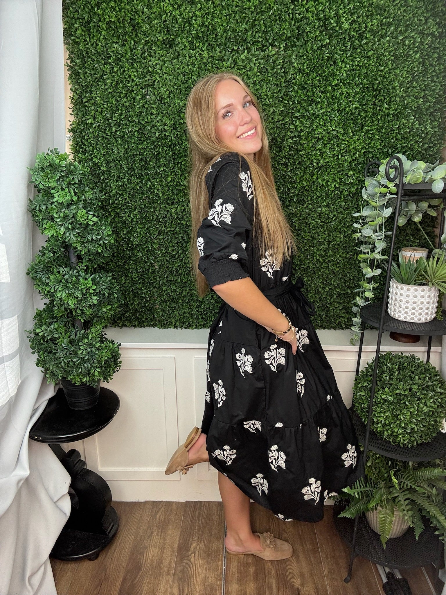 DRESS ELEANOR MOONLIT GRACE EMBROIDERED - BLACK