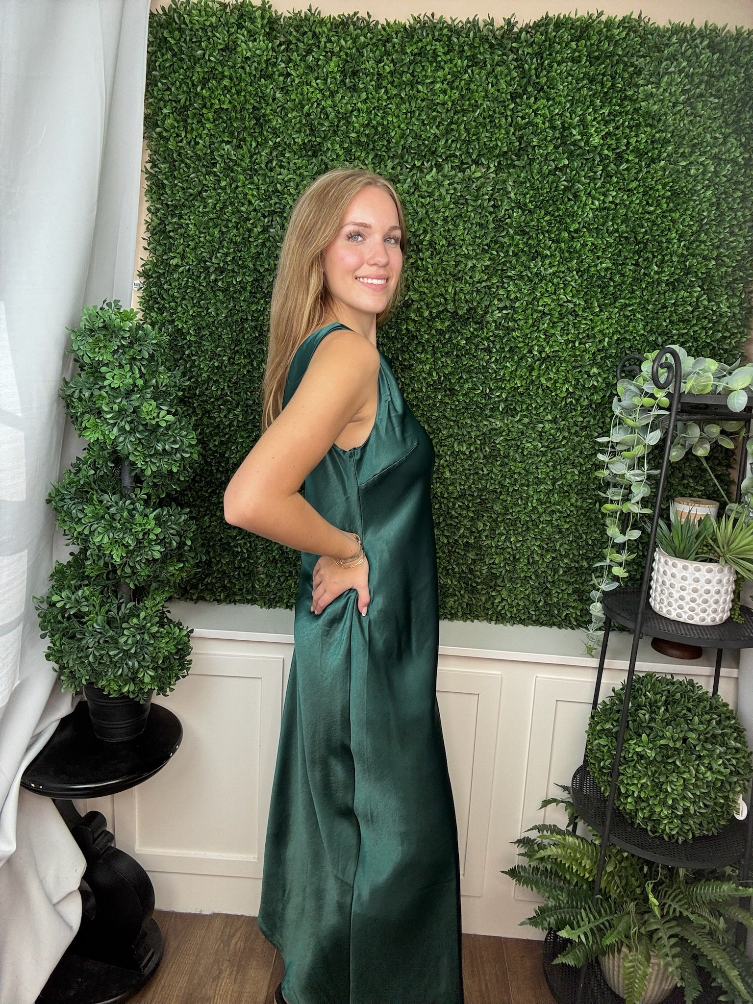 SLEEVELESS BACK COWL COCKTAIL MAXI DRESS - SEA GREEN