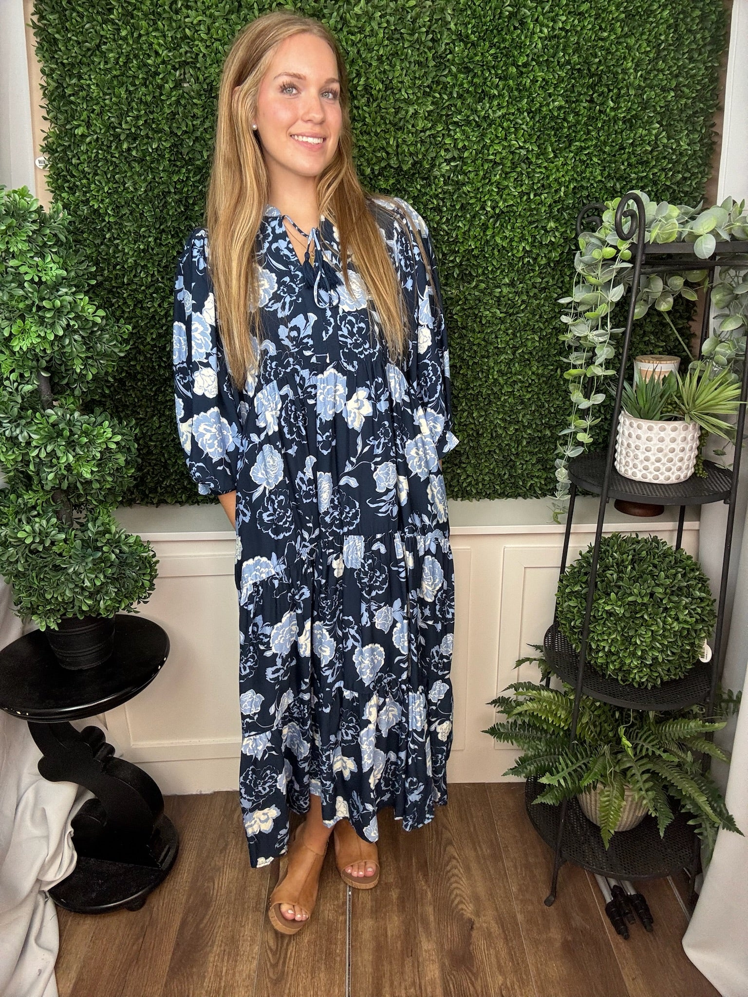 FLORAL PRINT TIE NECK PUFF SLEEVE TIERED MIDI DRESS - NAVY
