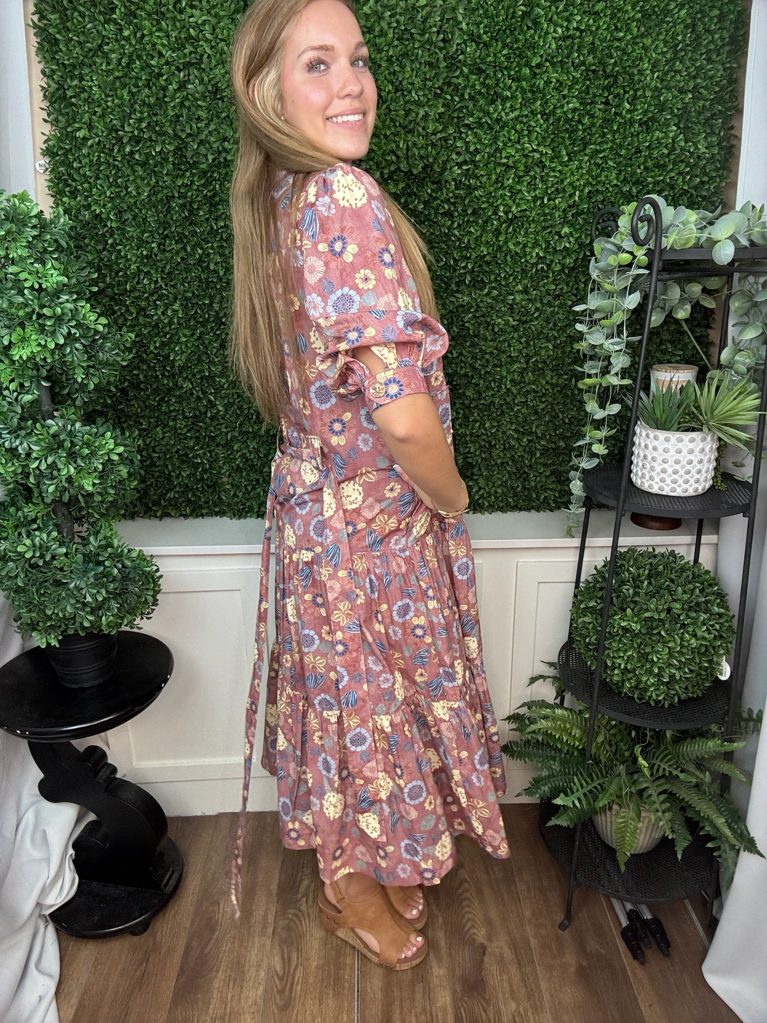 FLORAL PRINT BUTTON FRONT MIDI DRESS WITH TIE WAIST - MAUVE FLORAL