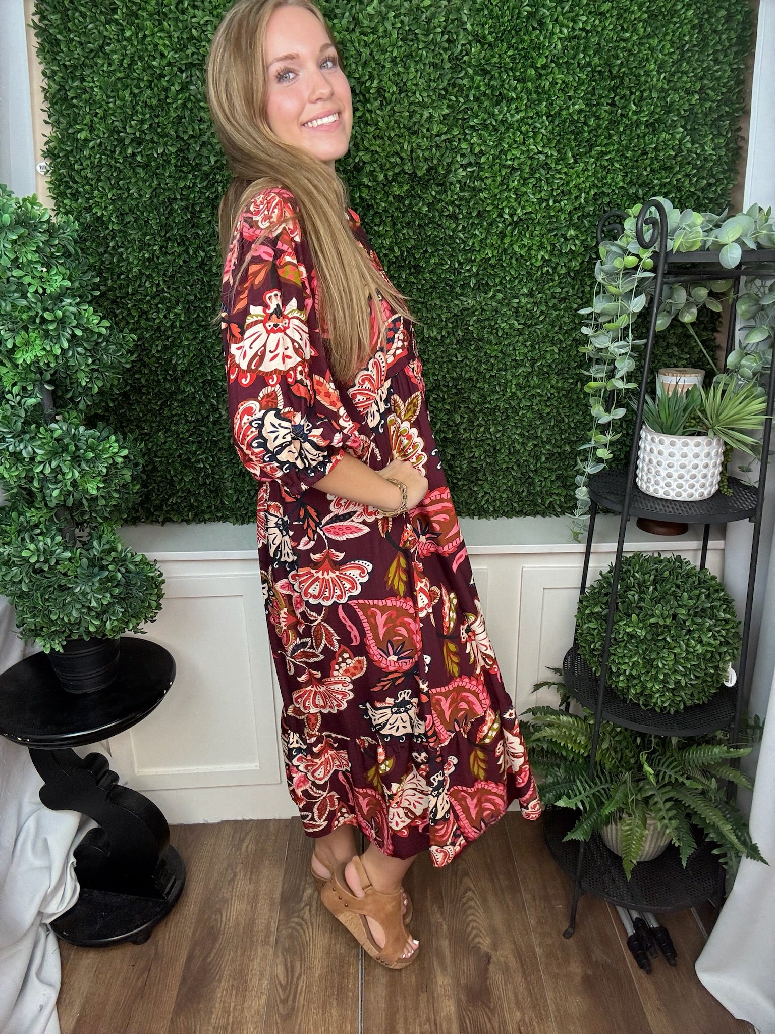 LINING PRINTED COLLARED MIDI DRESS - BURGUNDY