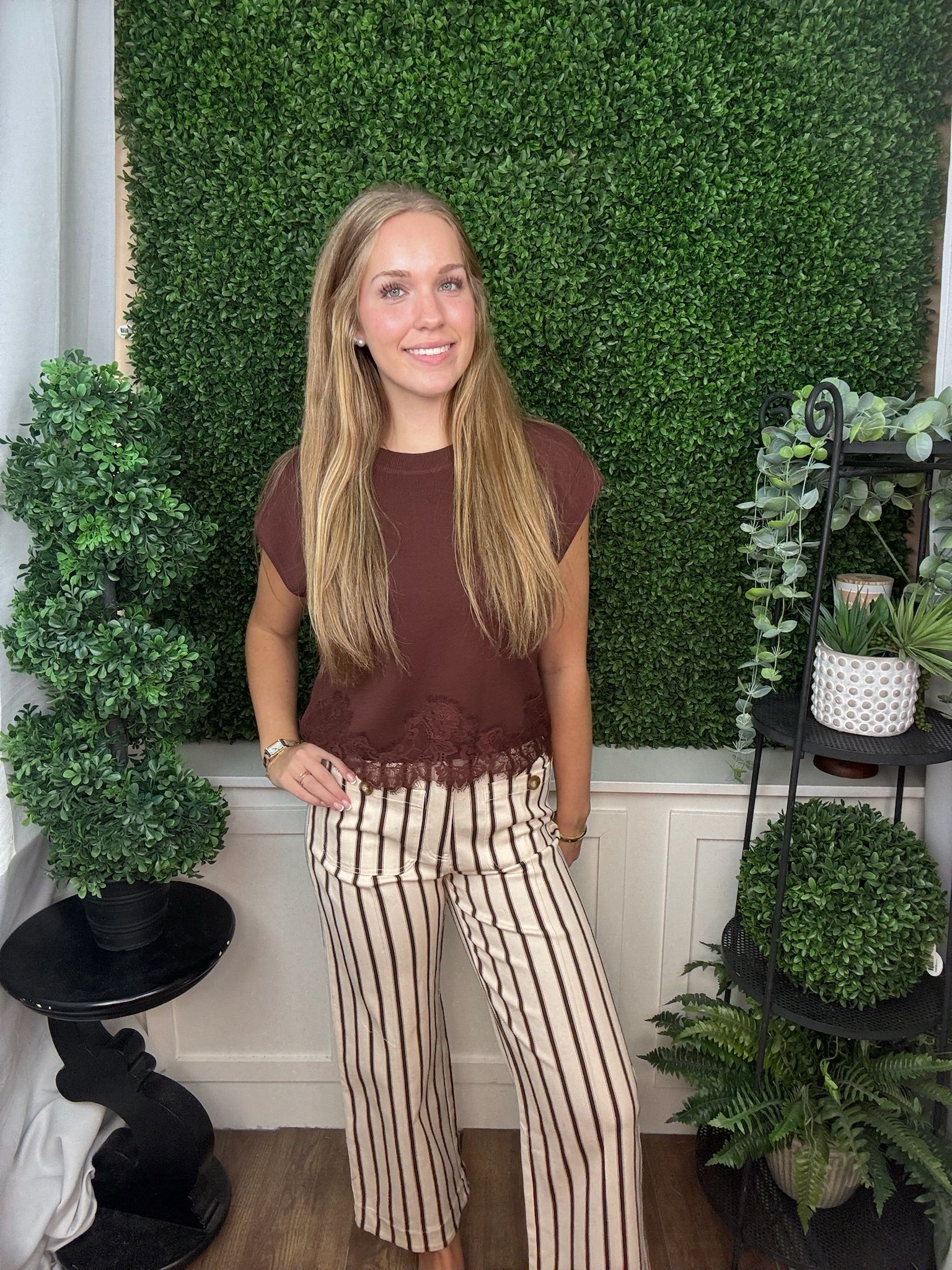 STRIPED WIDE LEG PANTS - BROWN