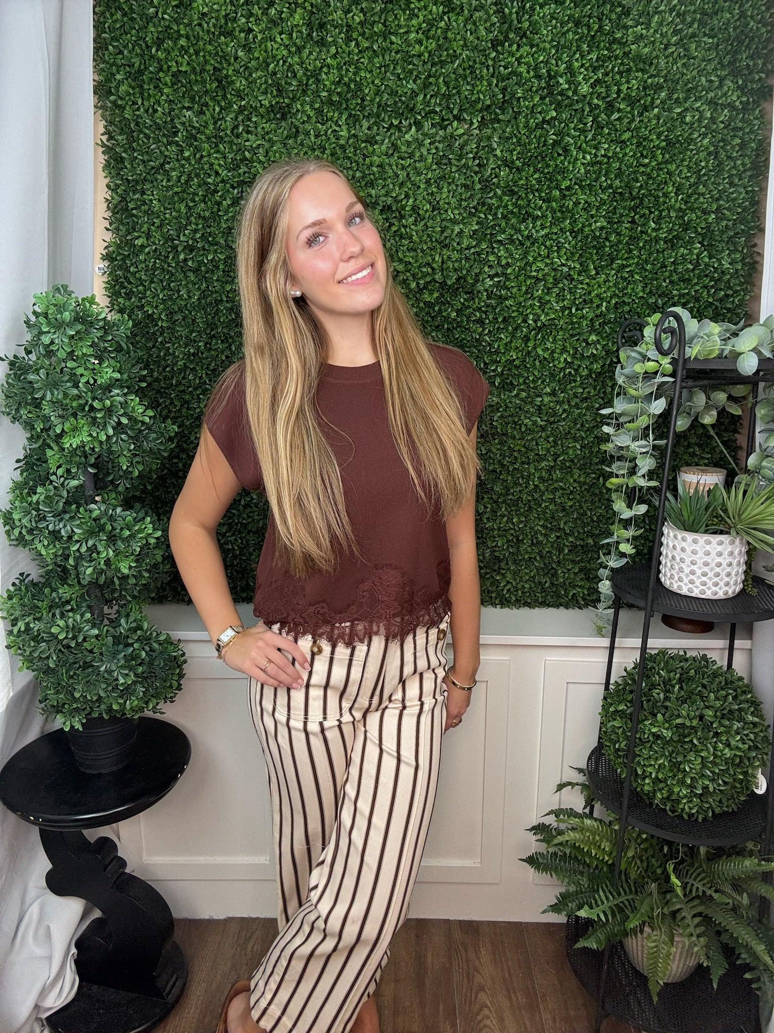 STRIPED WIDE LEG PANTS - BROWN