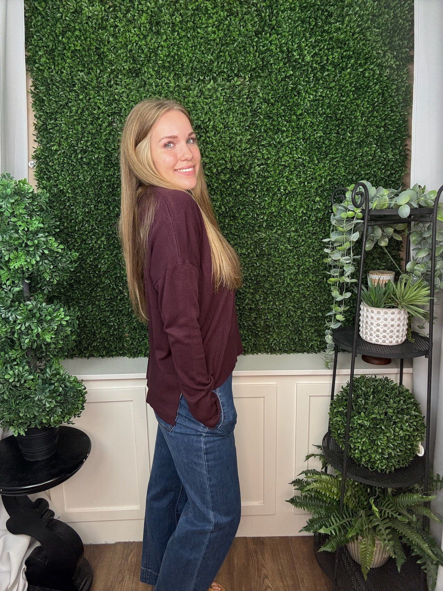 CLASSIC CREW NECK LONG SLEEVE KNIT SWEATER - COCOA/DARK CHERRY/DARK TEAL