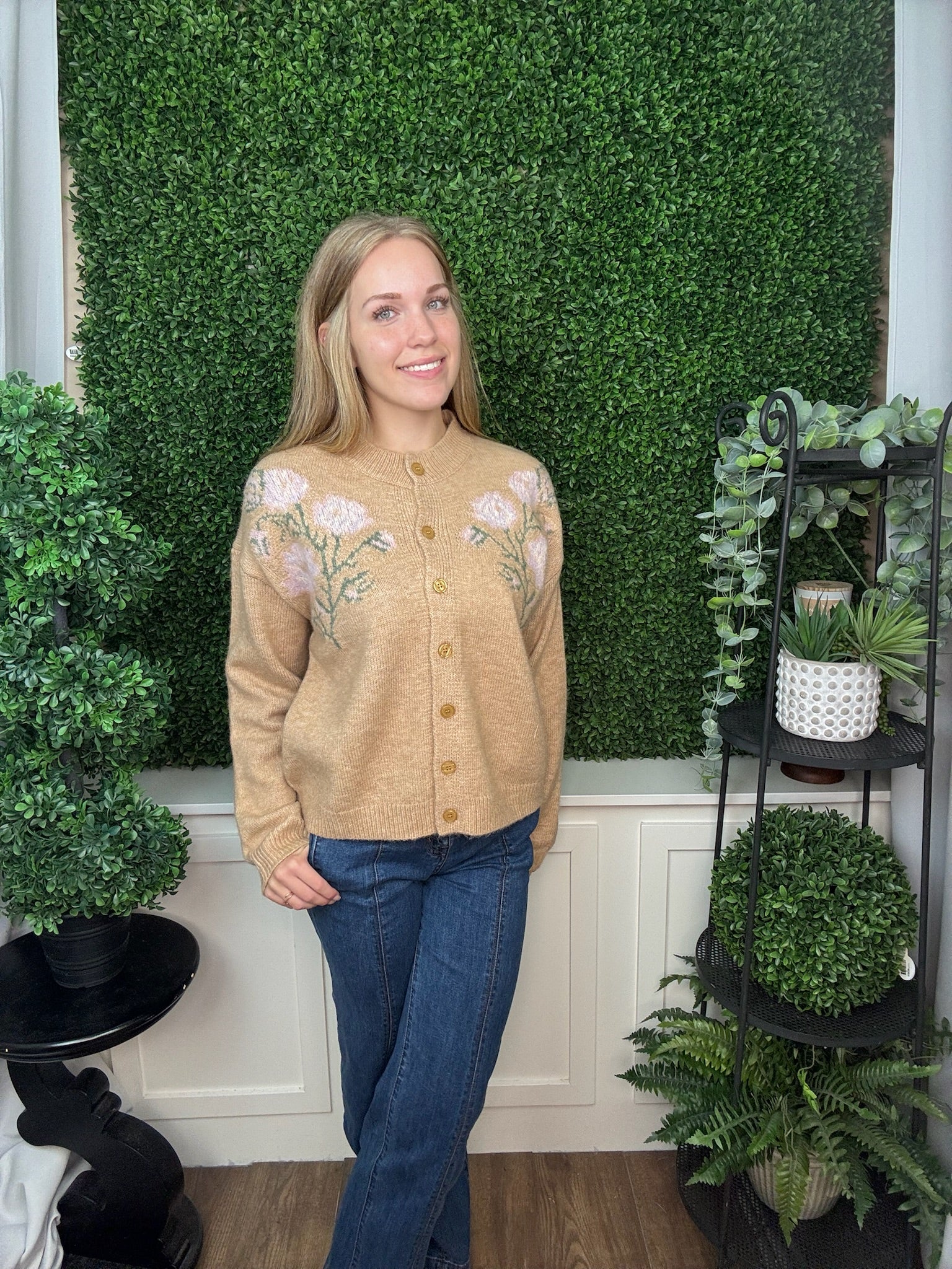FLORAL BUTTON FRONT KNIT CARDIGAN - MOCHA/BALLET